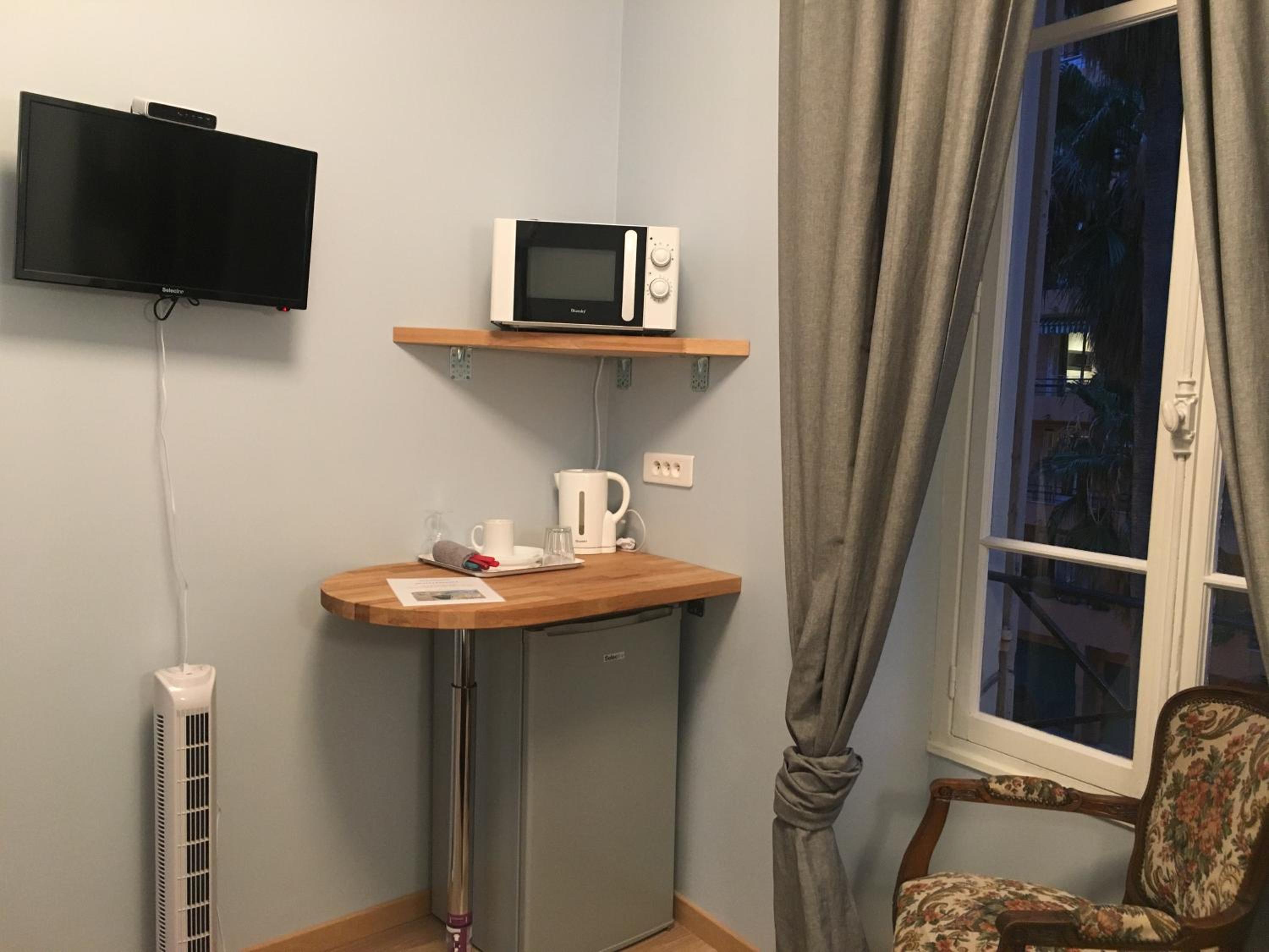Classic Single Room