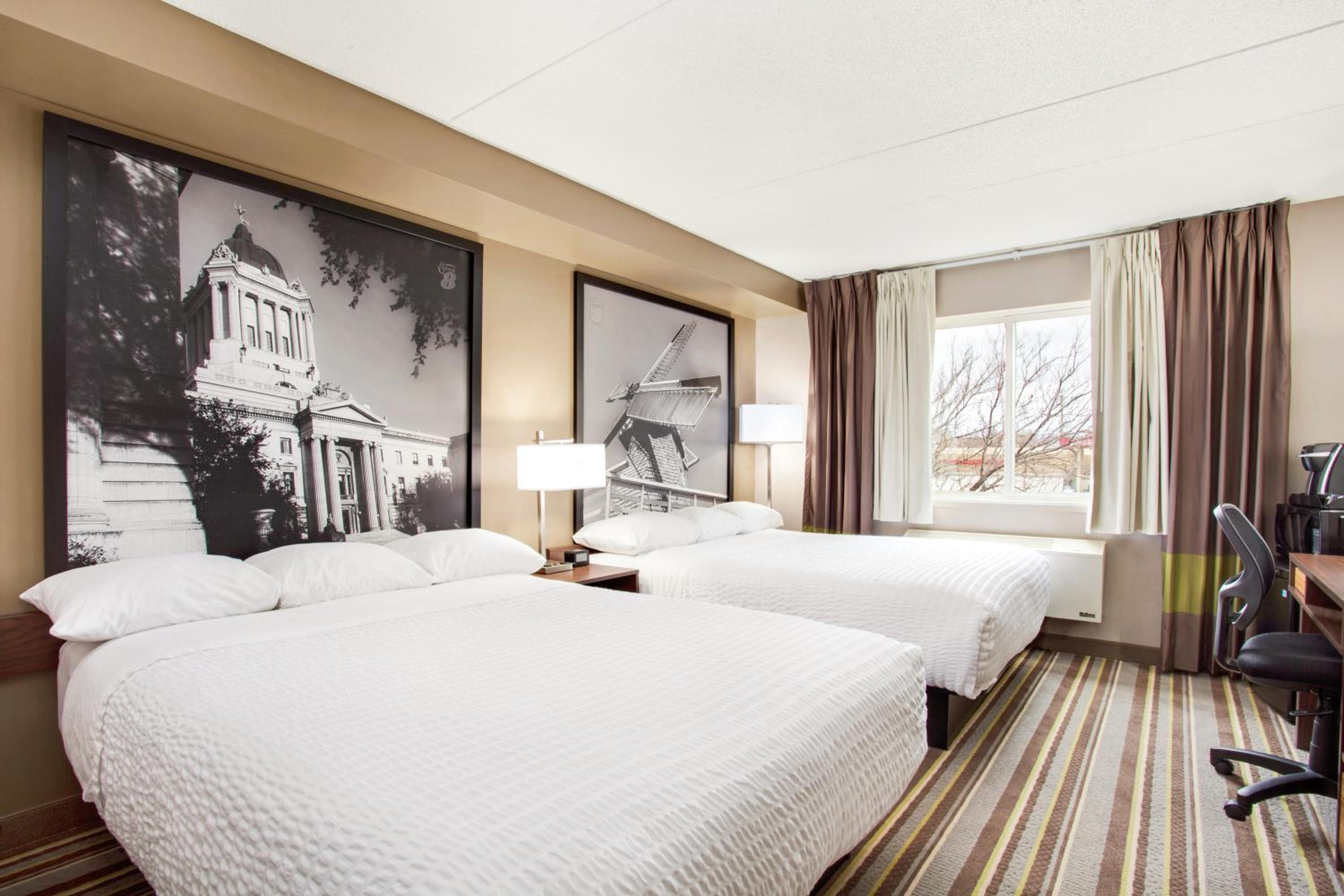 Deluxe Queen Room with Two Queen Beds - Non-Smoking