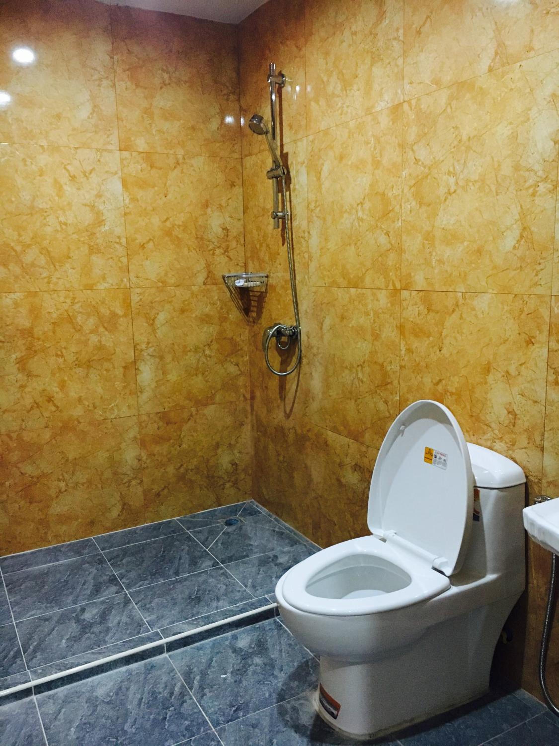 Double Room With Private Bathroom photo 3