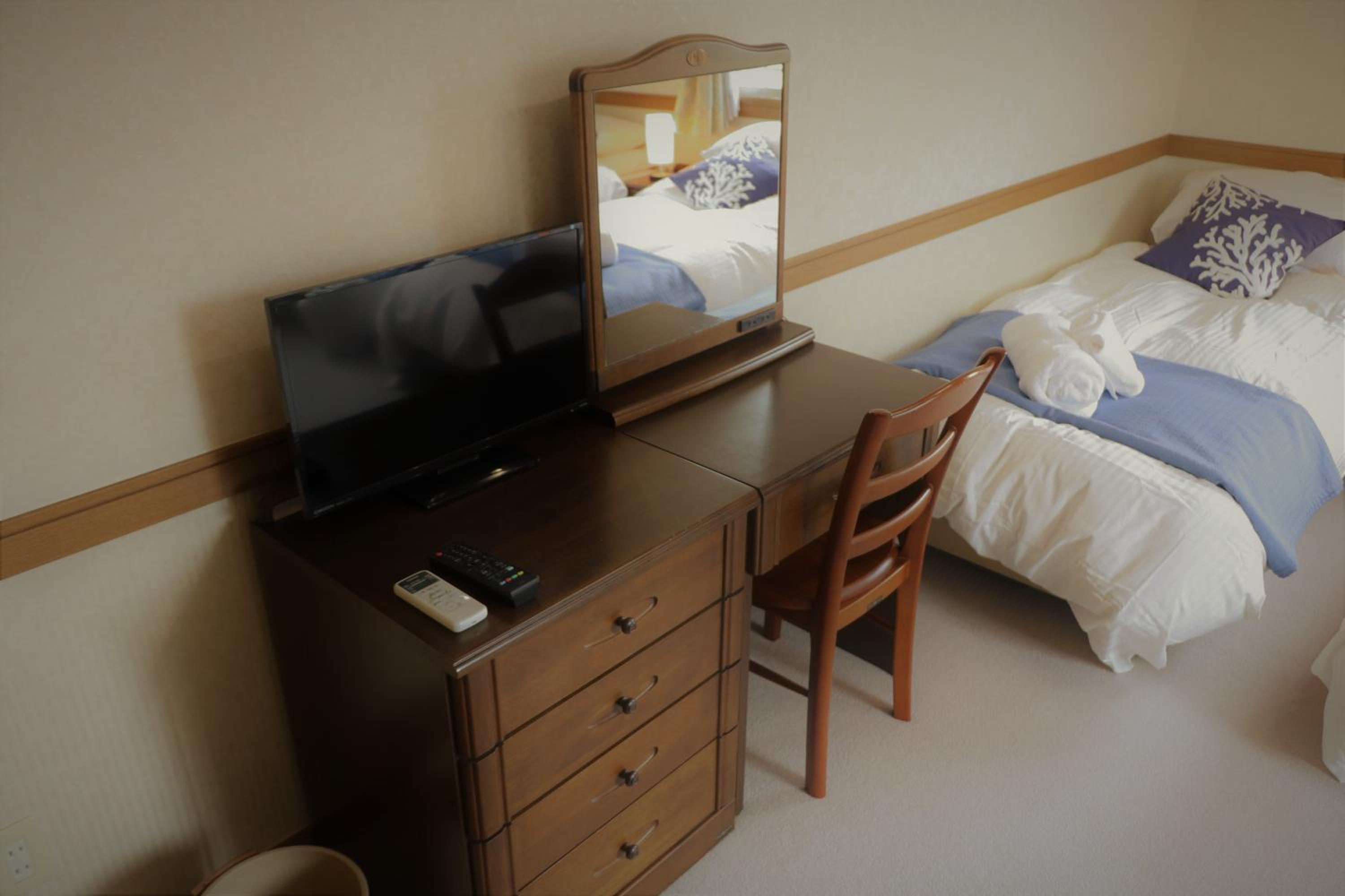 Triple Room with Bathroom photo 3
