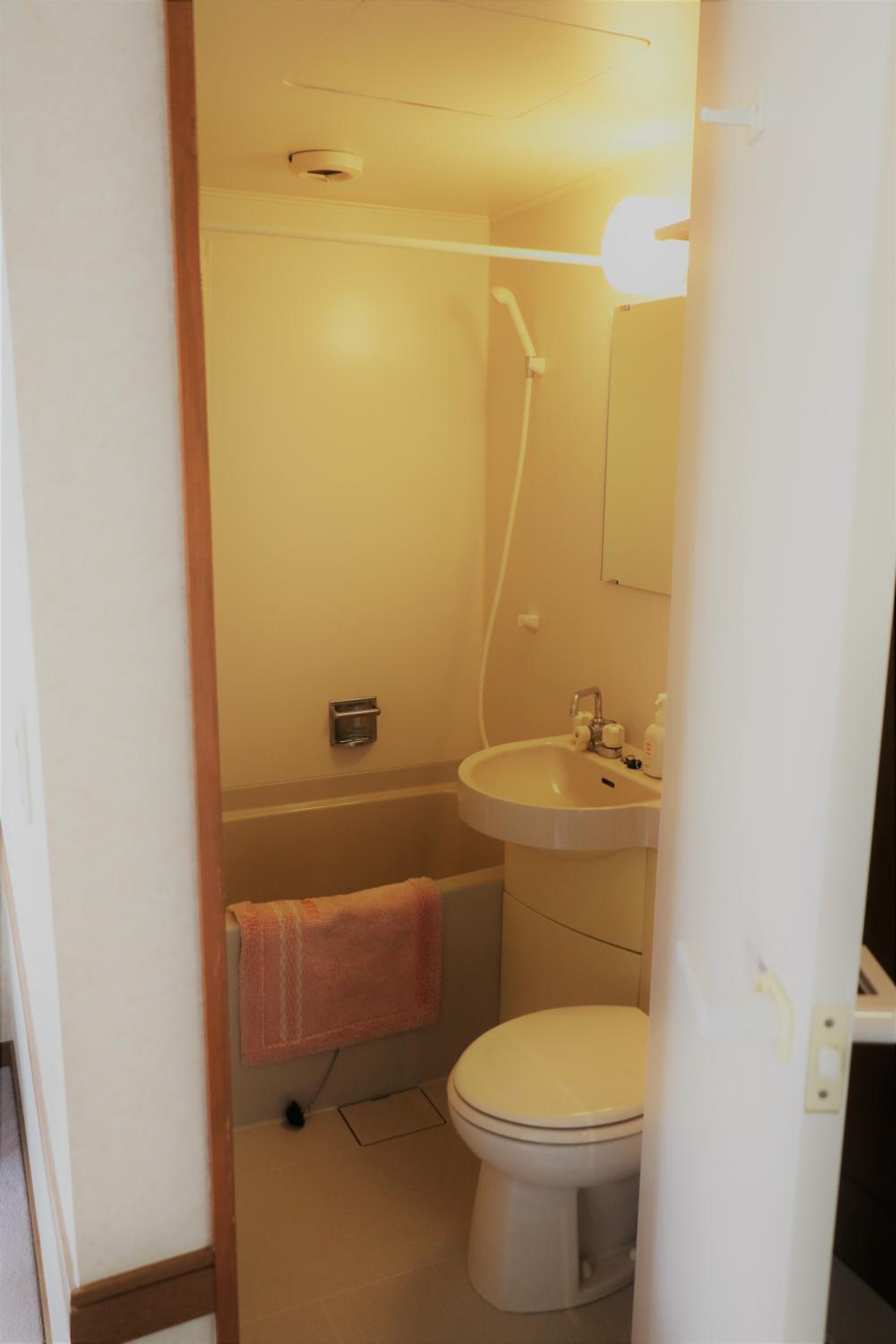 Triple Room with Bathroom photo 2