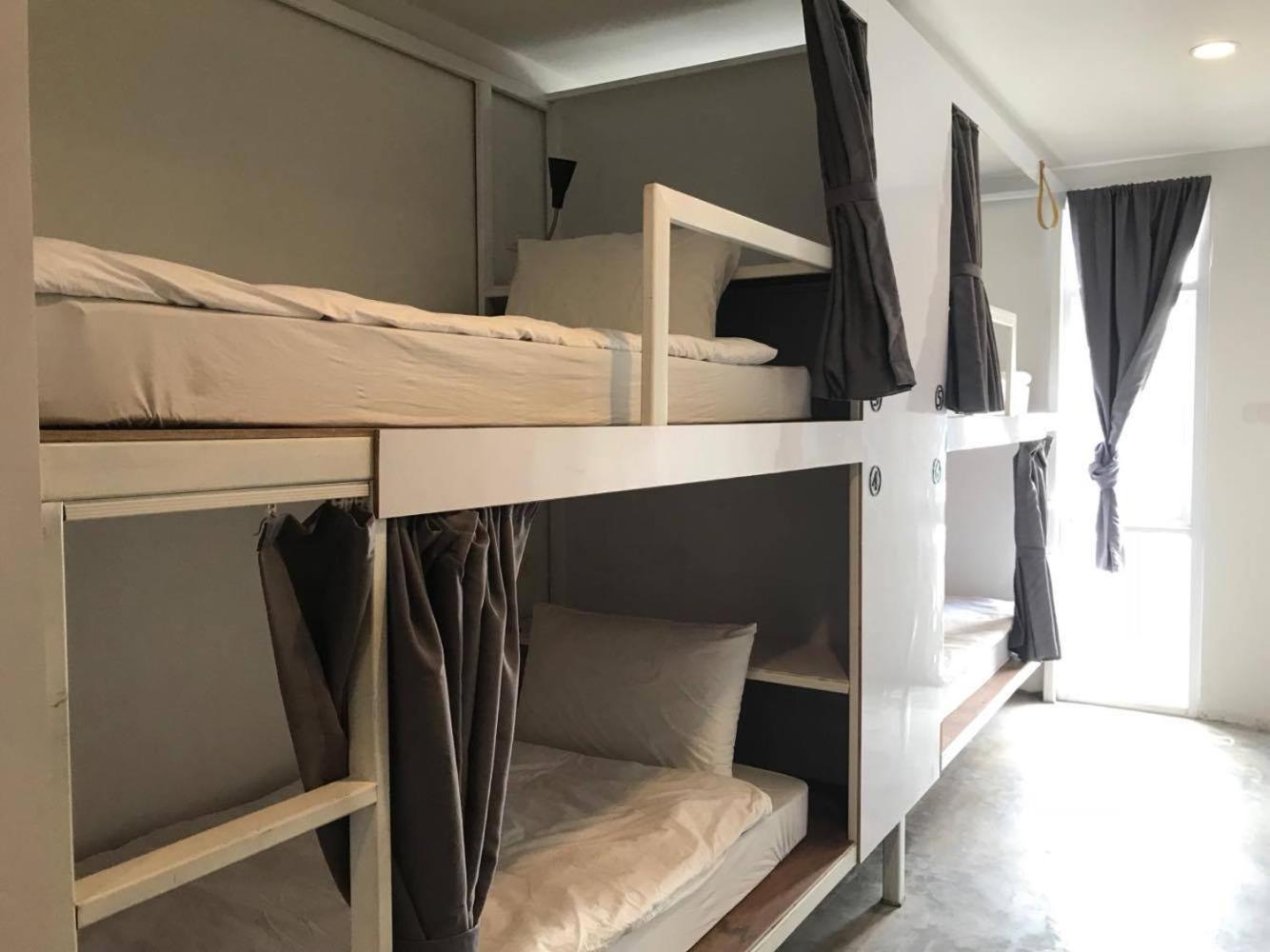 Bed in 6-Bed Mixed Dormitory Room