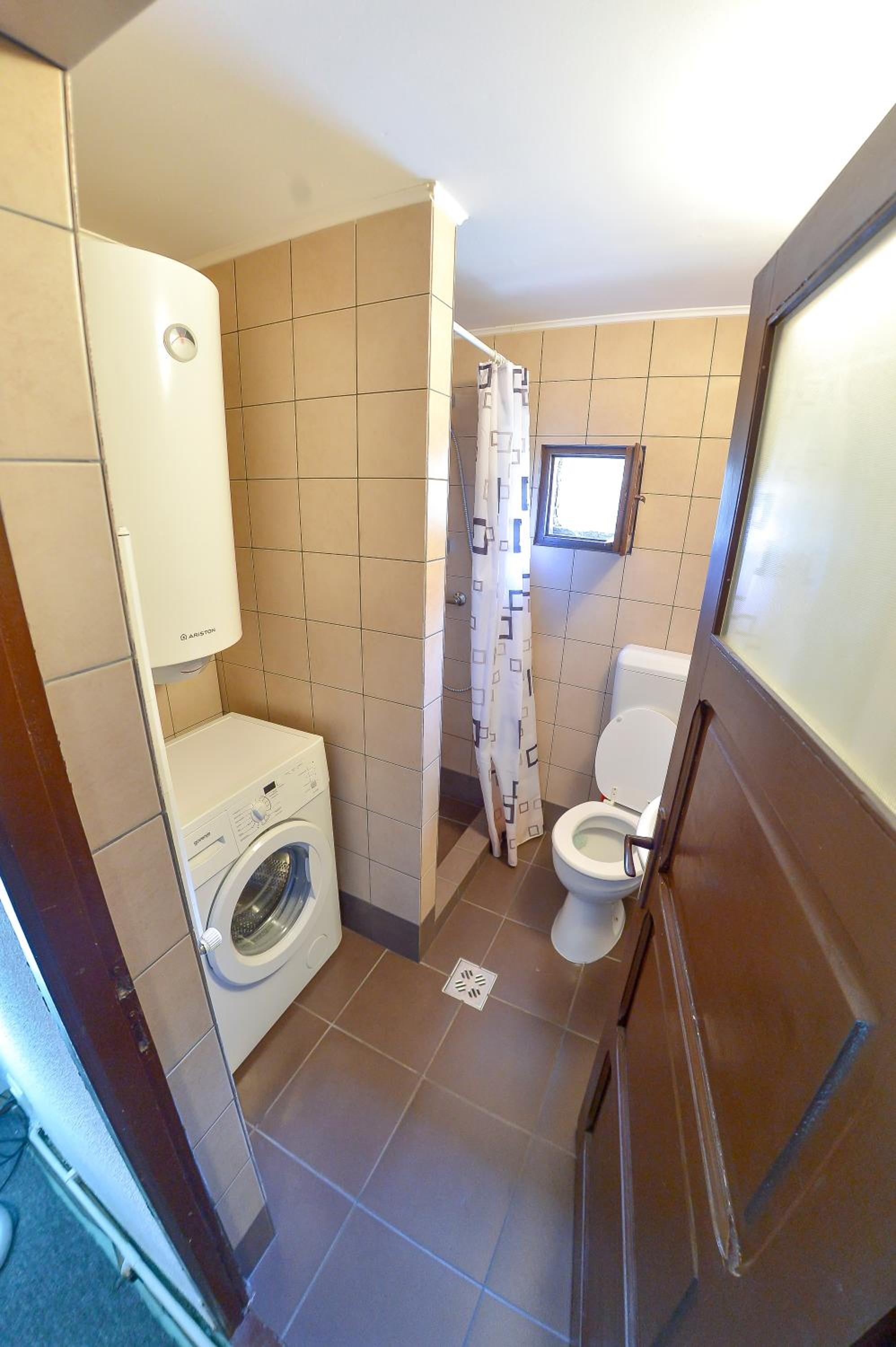 One-Bedroom Apartment with Balcony - Photo 12
