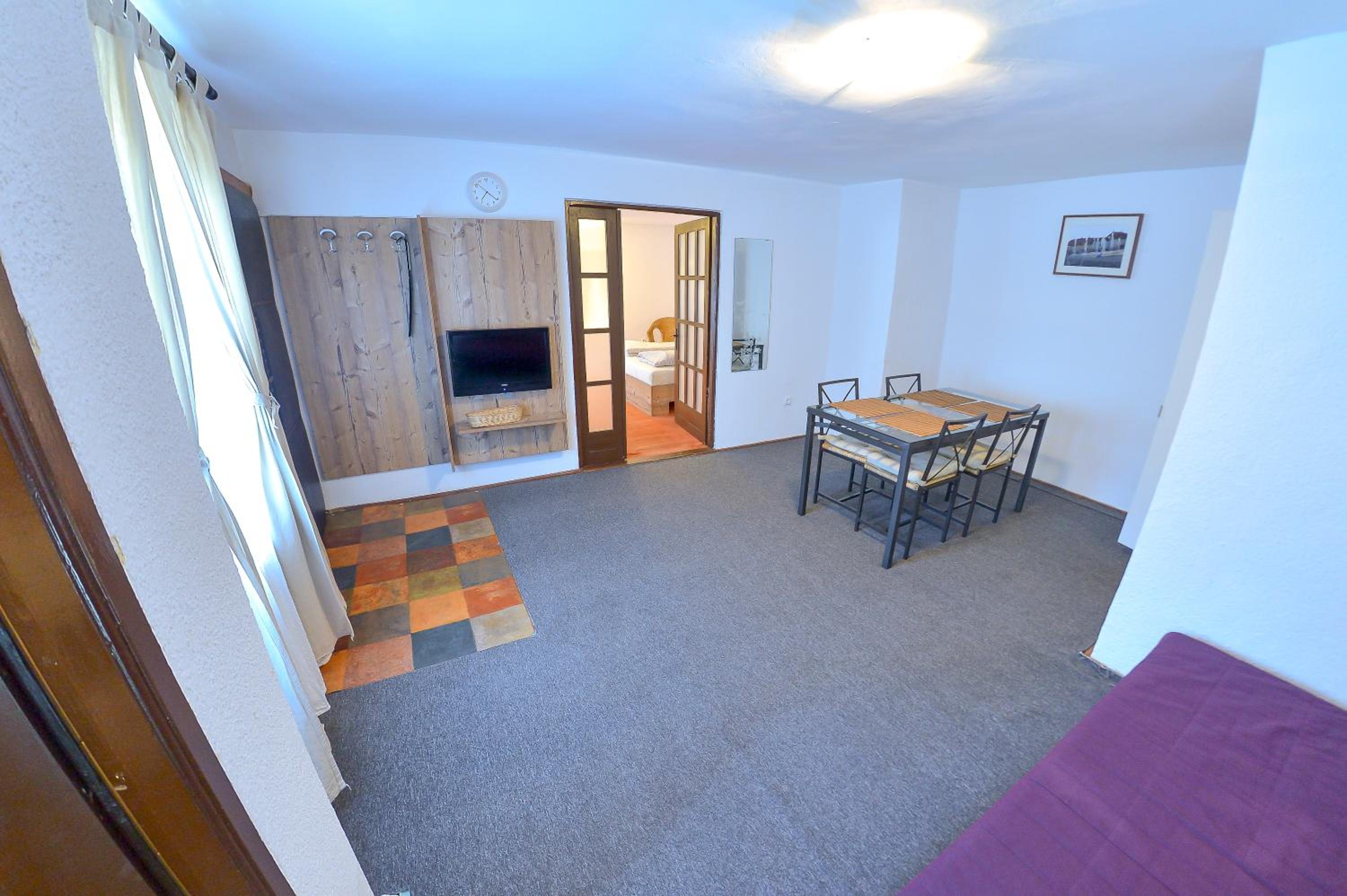 One-Bedroom Apartment with Balcony - Photo 1