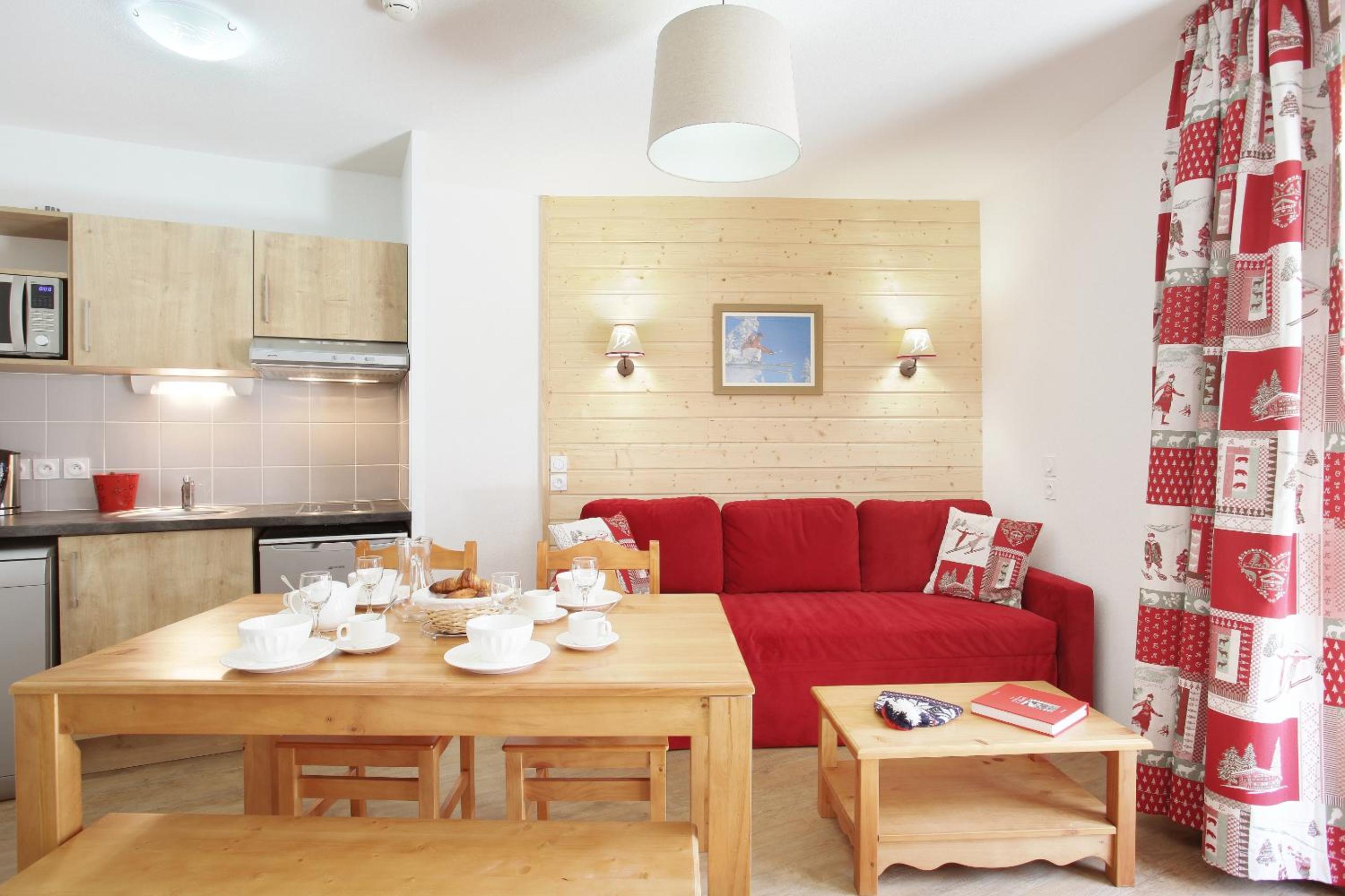Two-Bedroom Apartment (6 Adults) photo 2