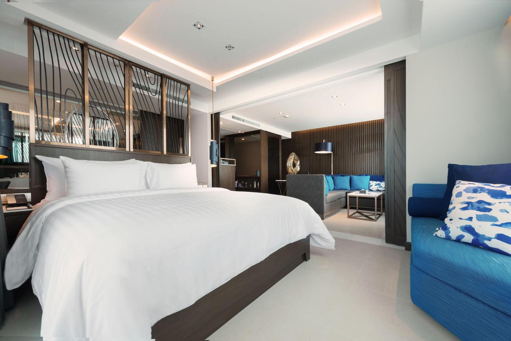 room photo