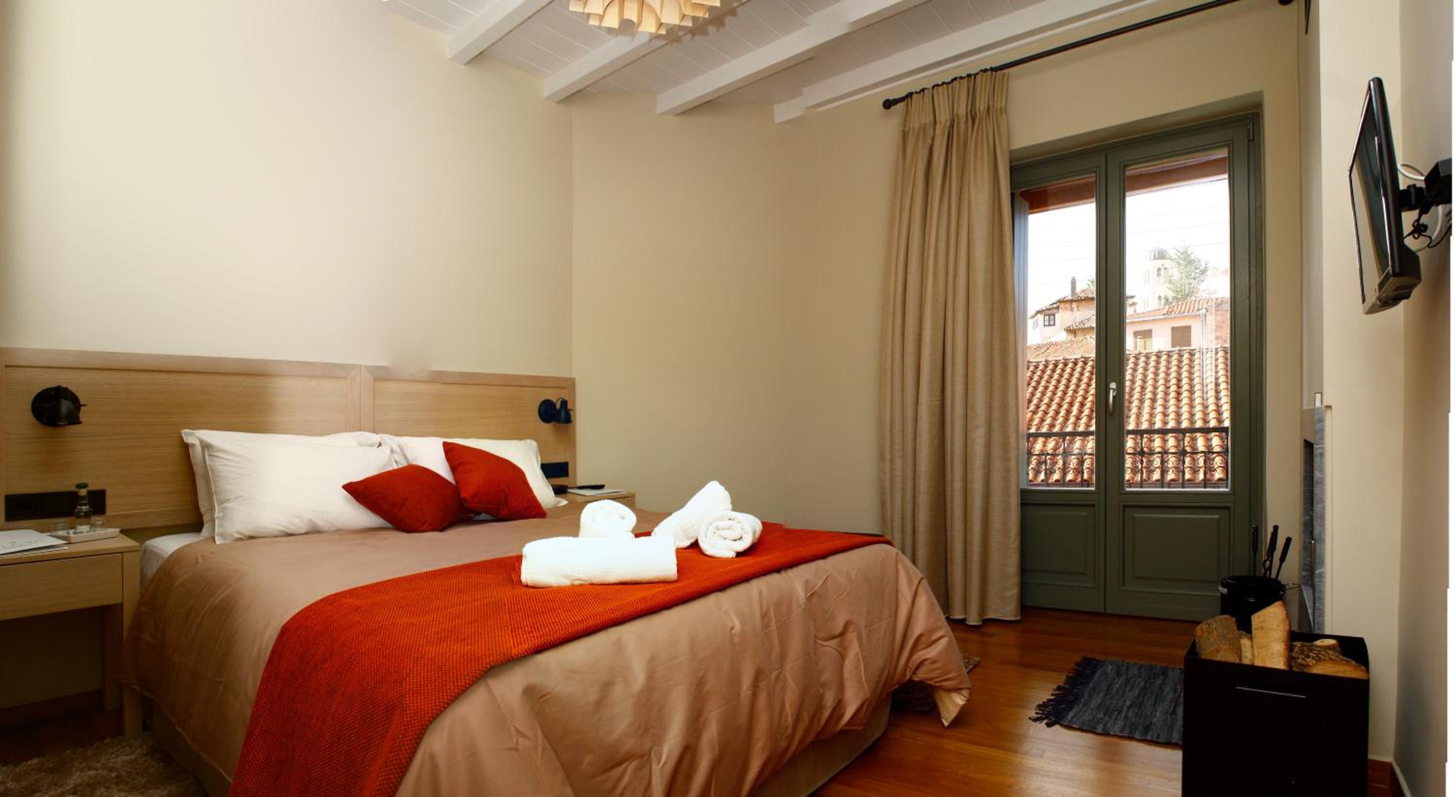 Double Room - Photo 4
