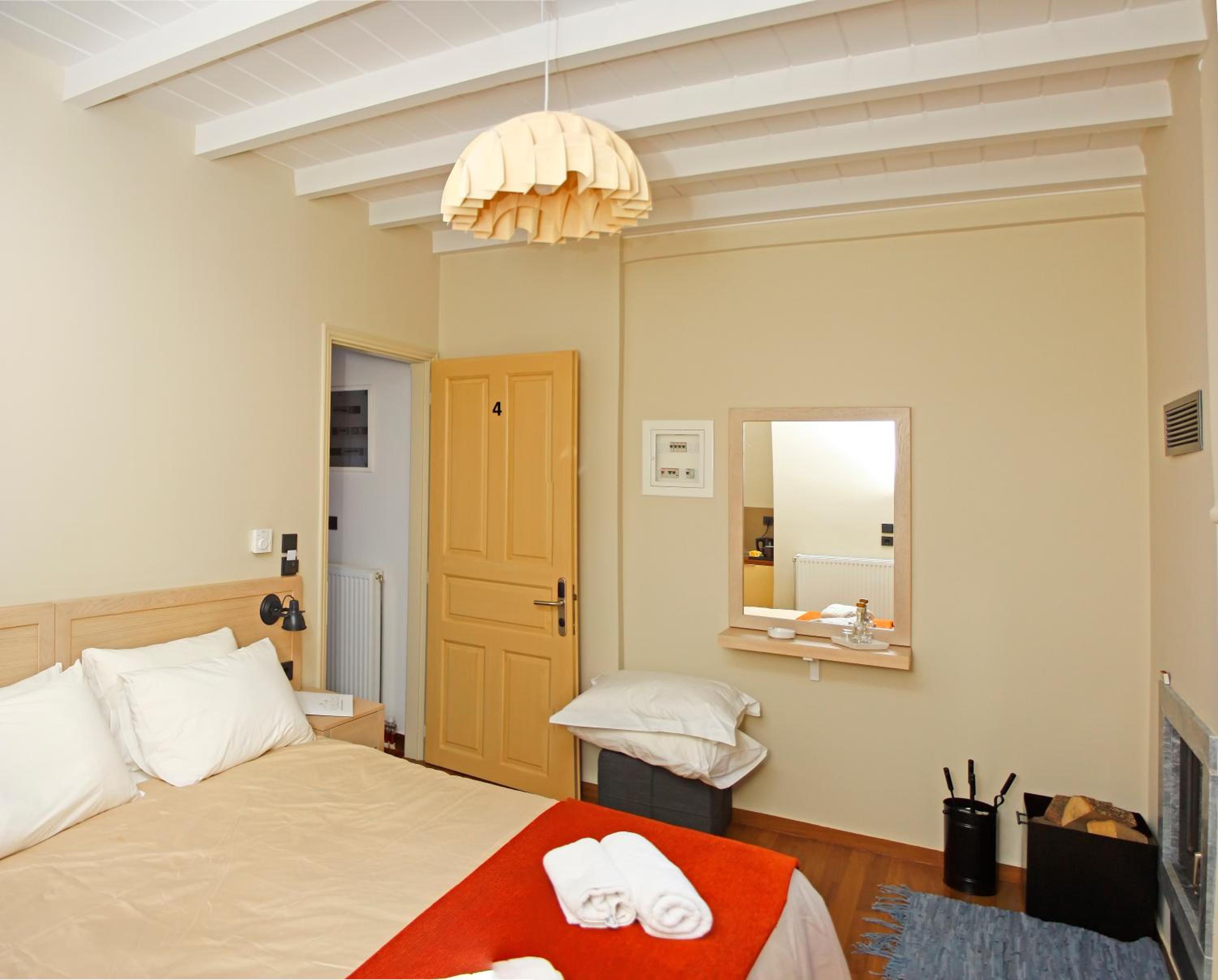 Double Room - Photo 9