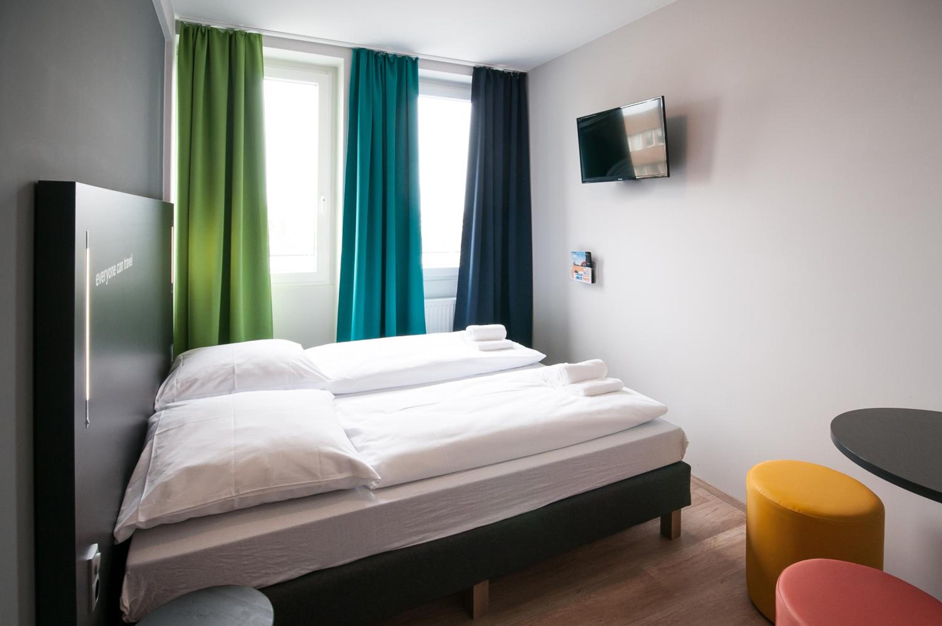 Twin room for Single use photo 1