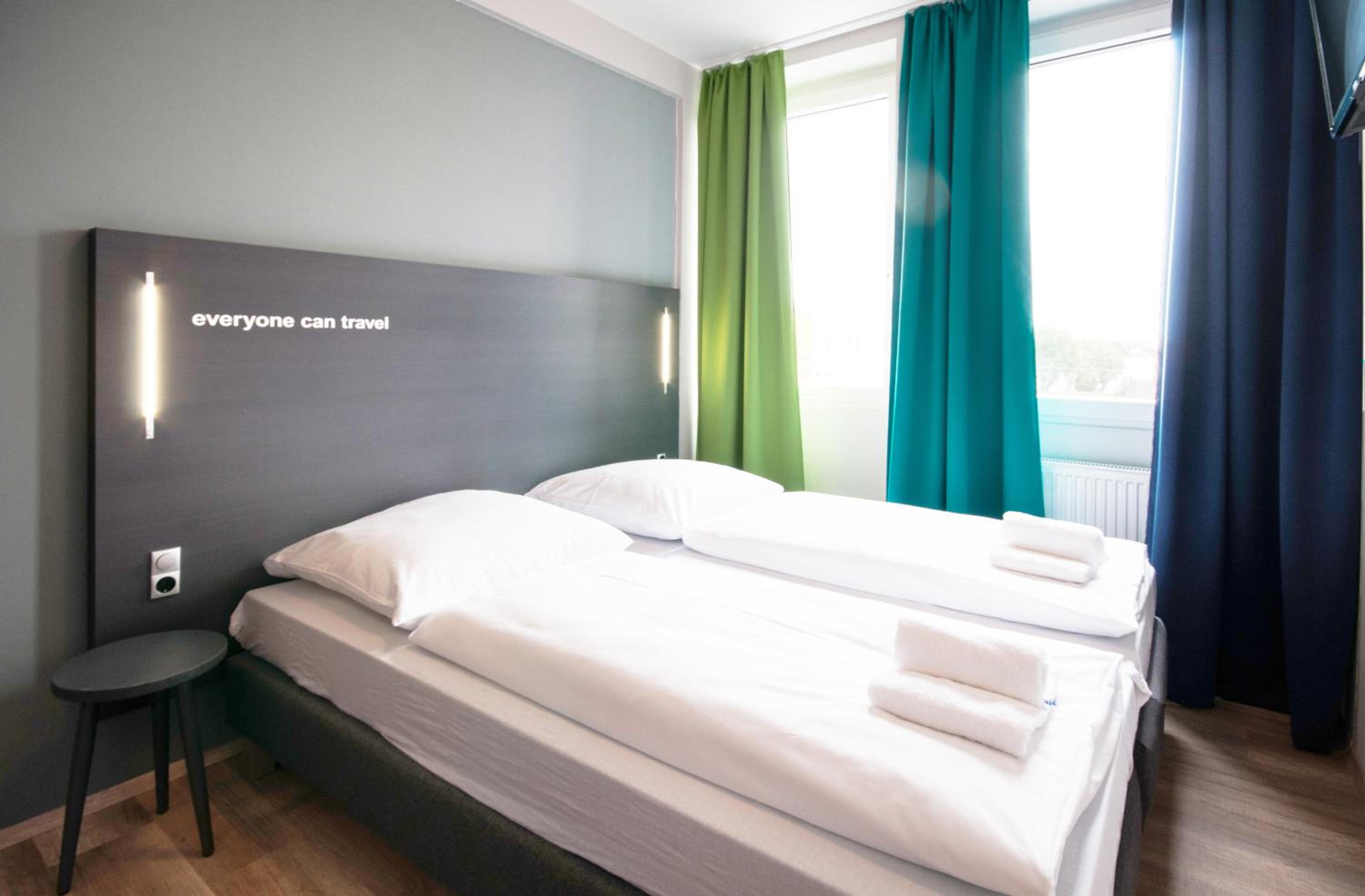 Bed in 4-Bed Dormitory Room photo 1