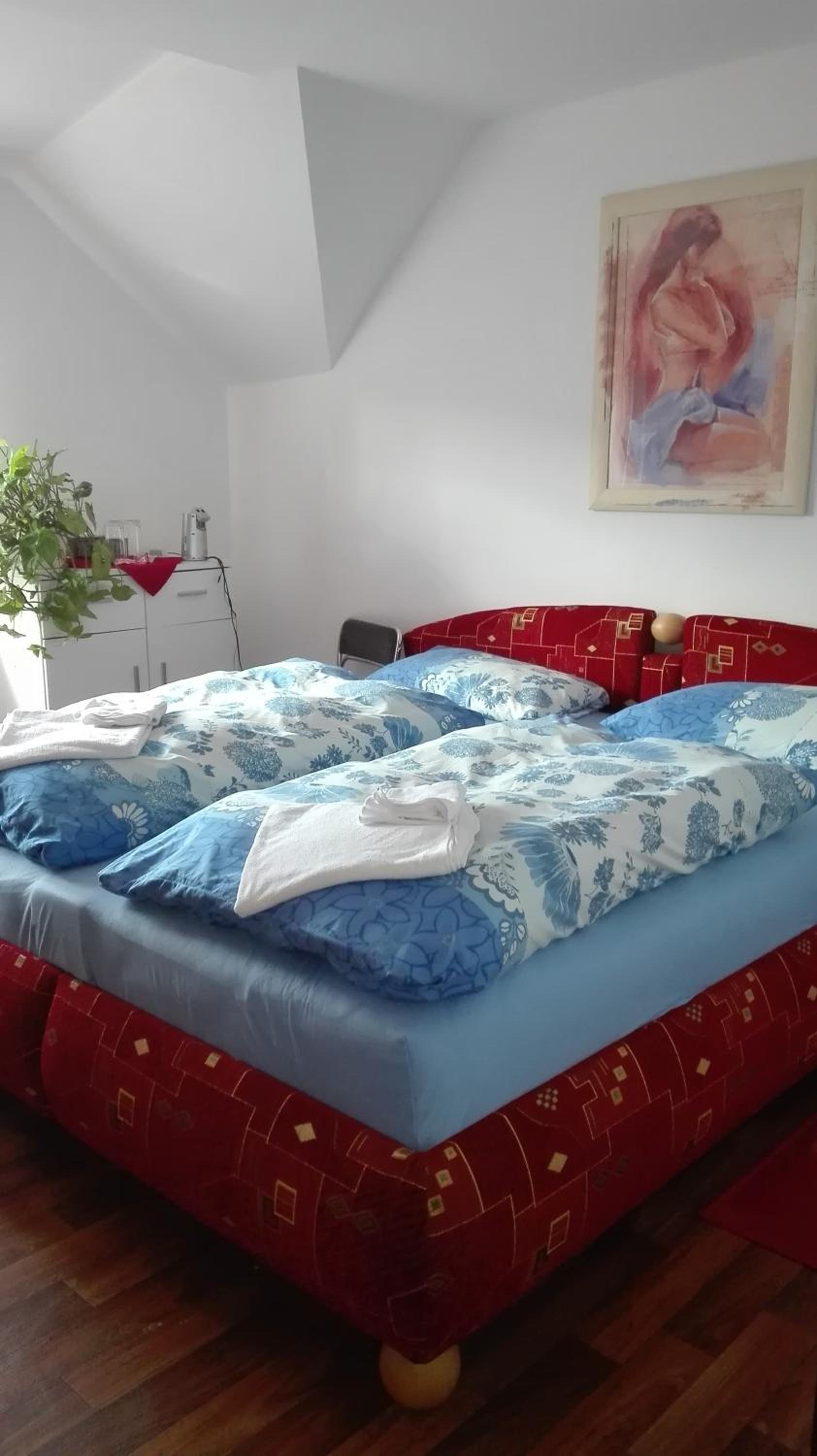 Double Room - Photo 8