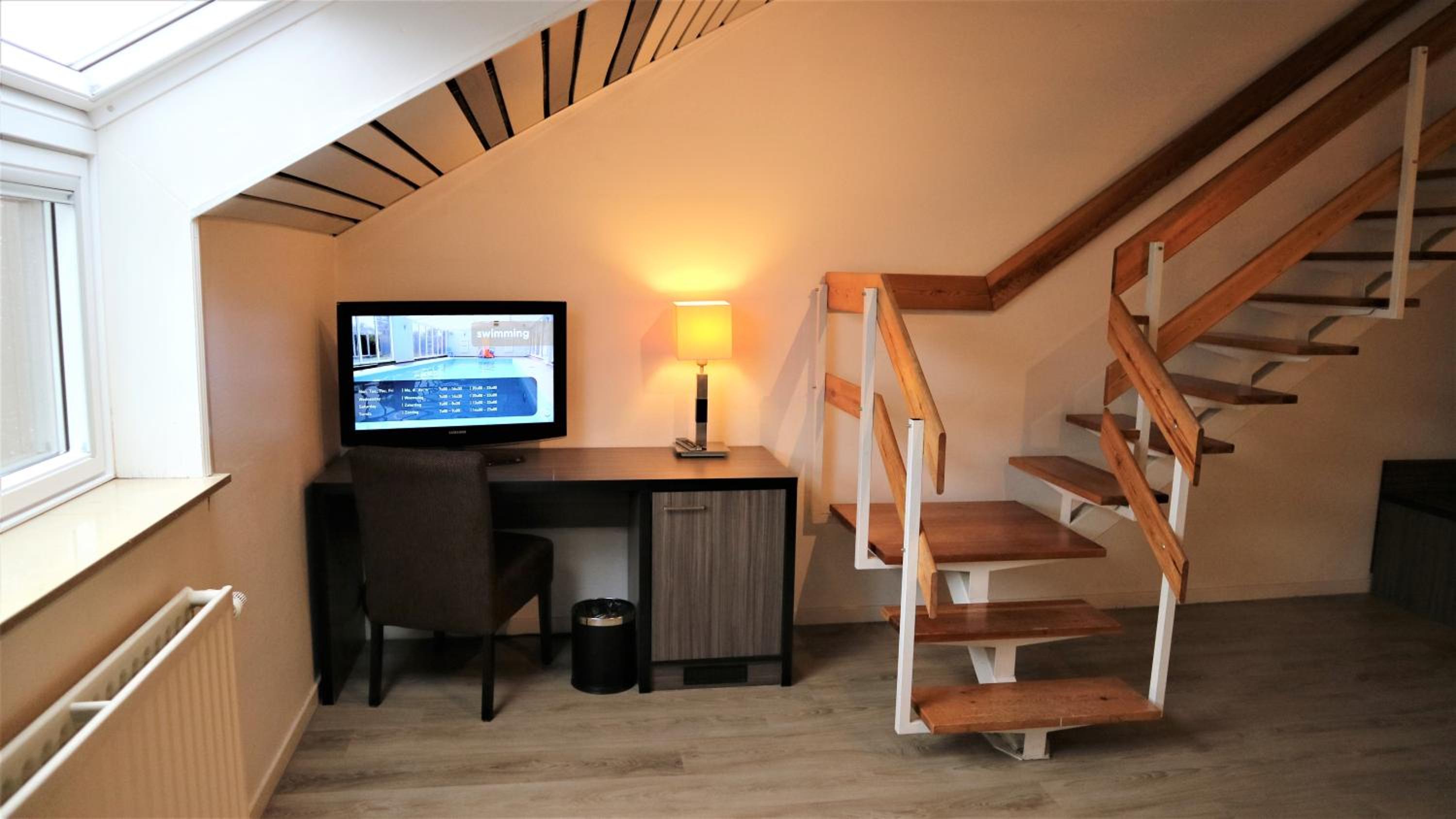 Family Room photo 1