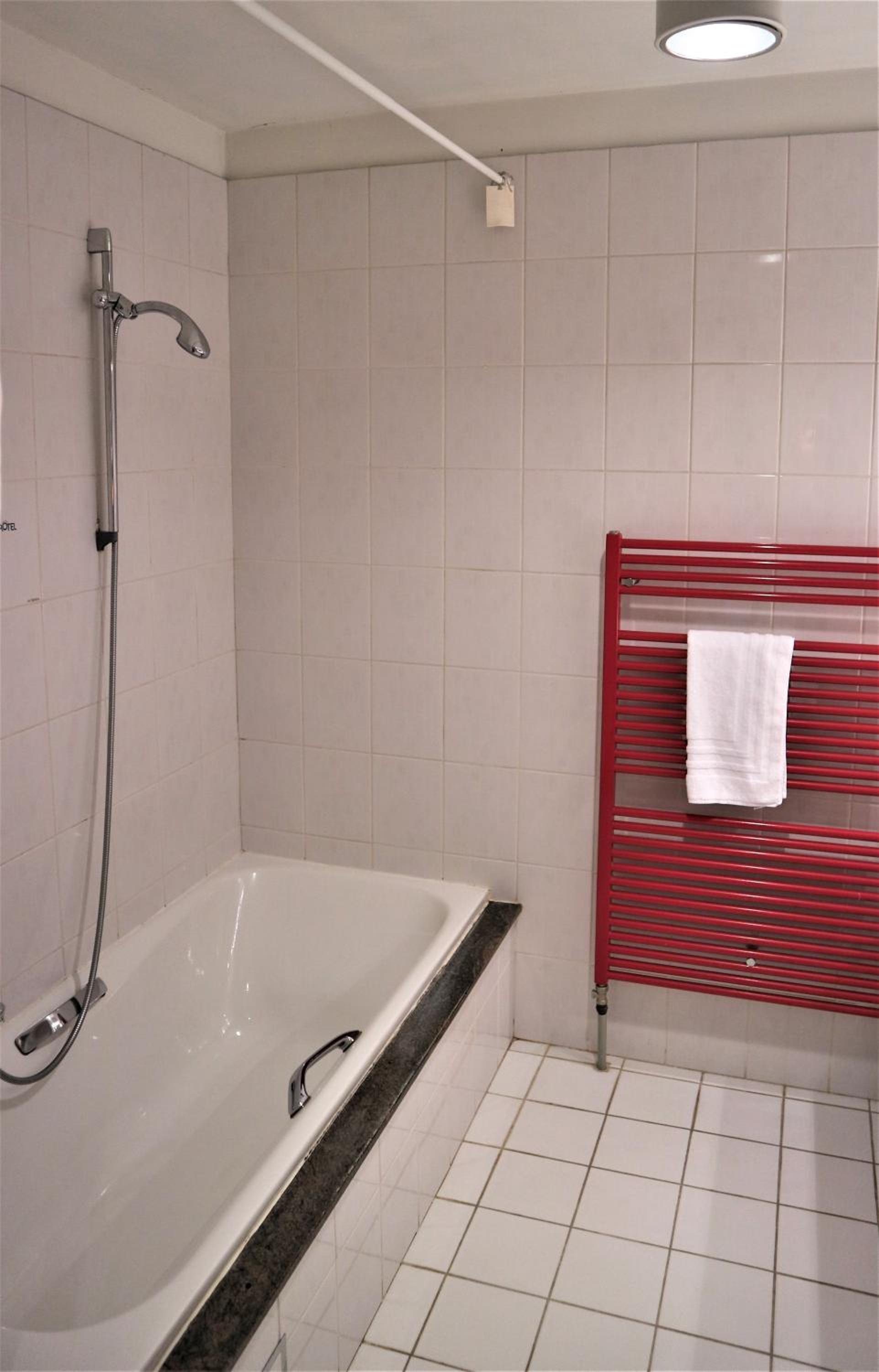 Basic Double or Twin Room photo 3