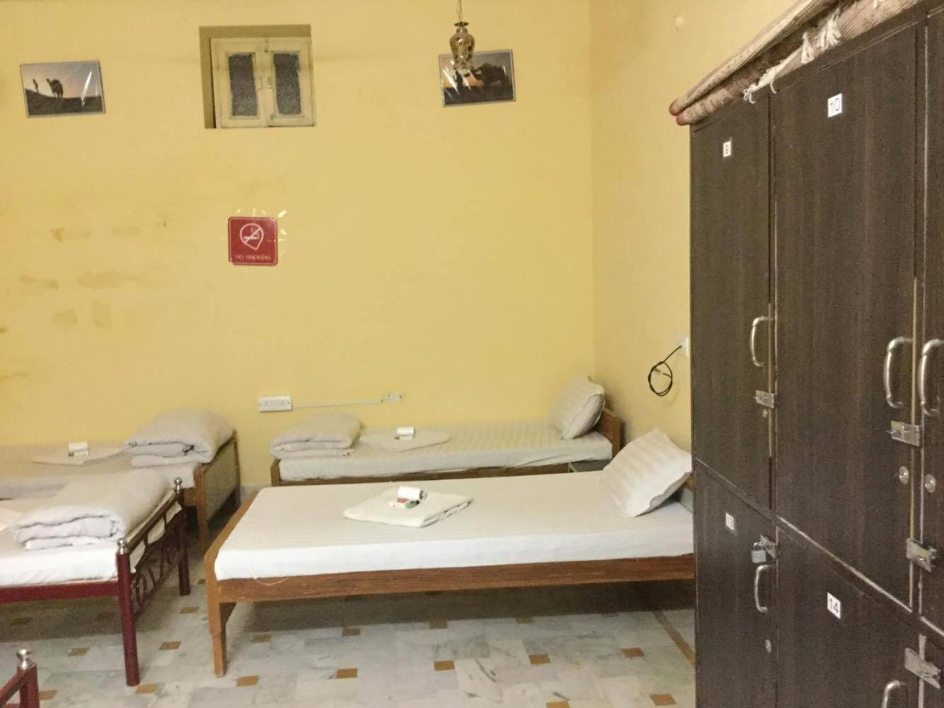 Single Bed in 6-Bed Female Dormitory Room photo 3