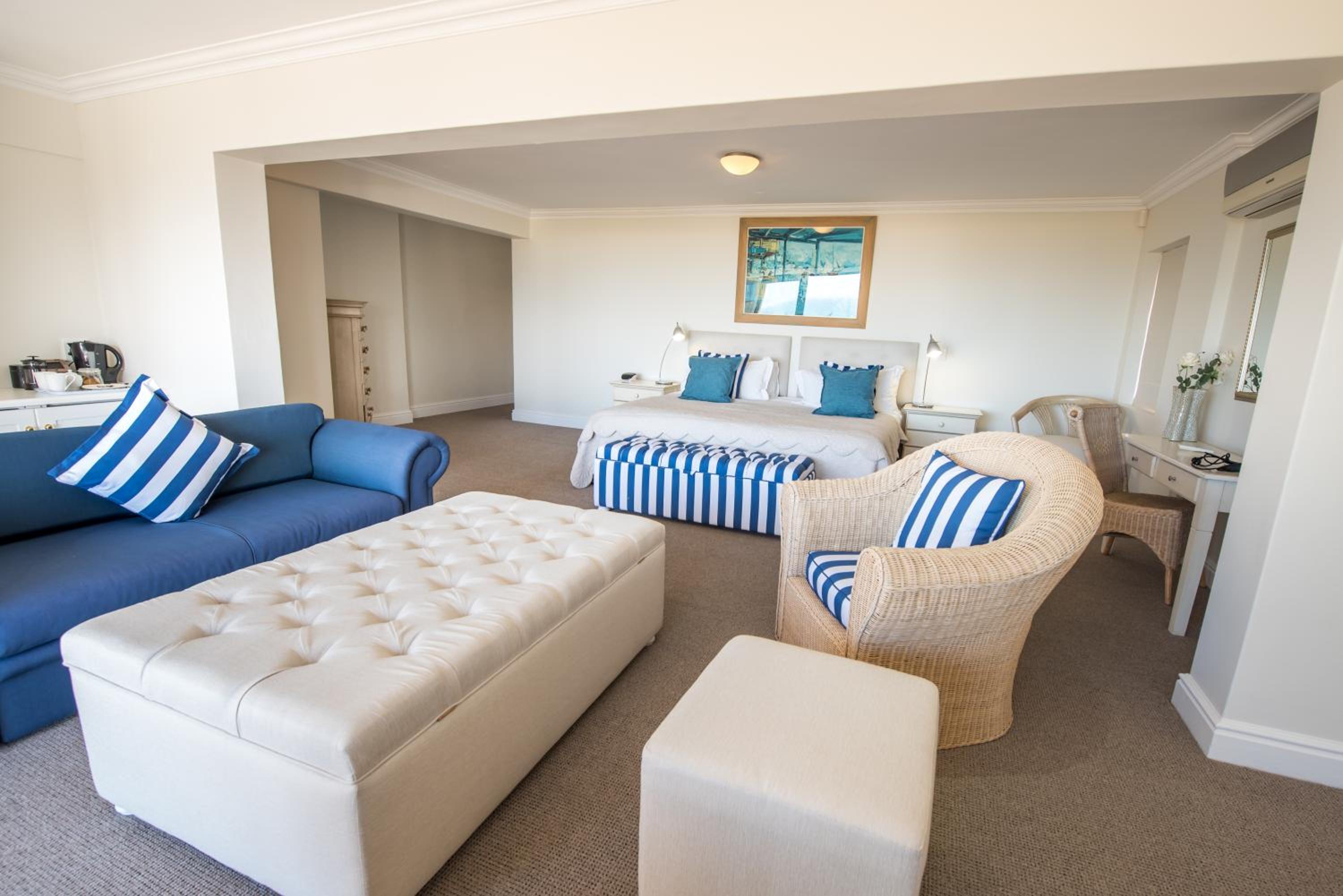 Luxury Suite with Ocean and Lagoon View - 7 photo 3