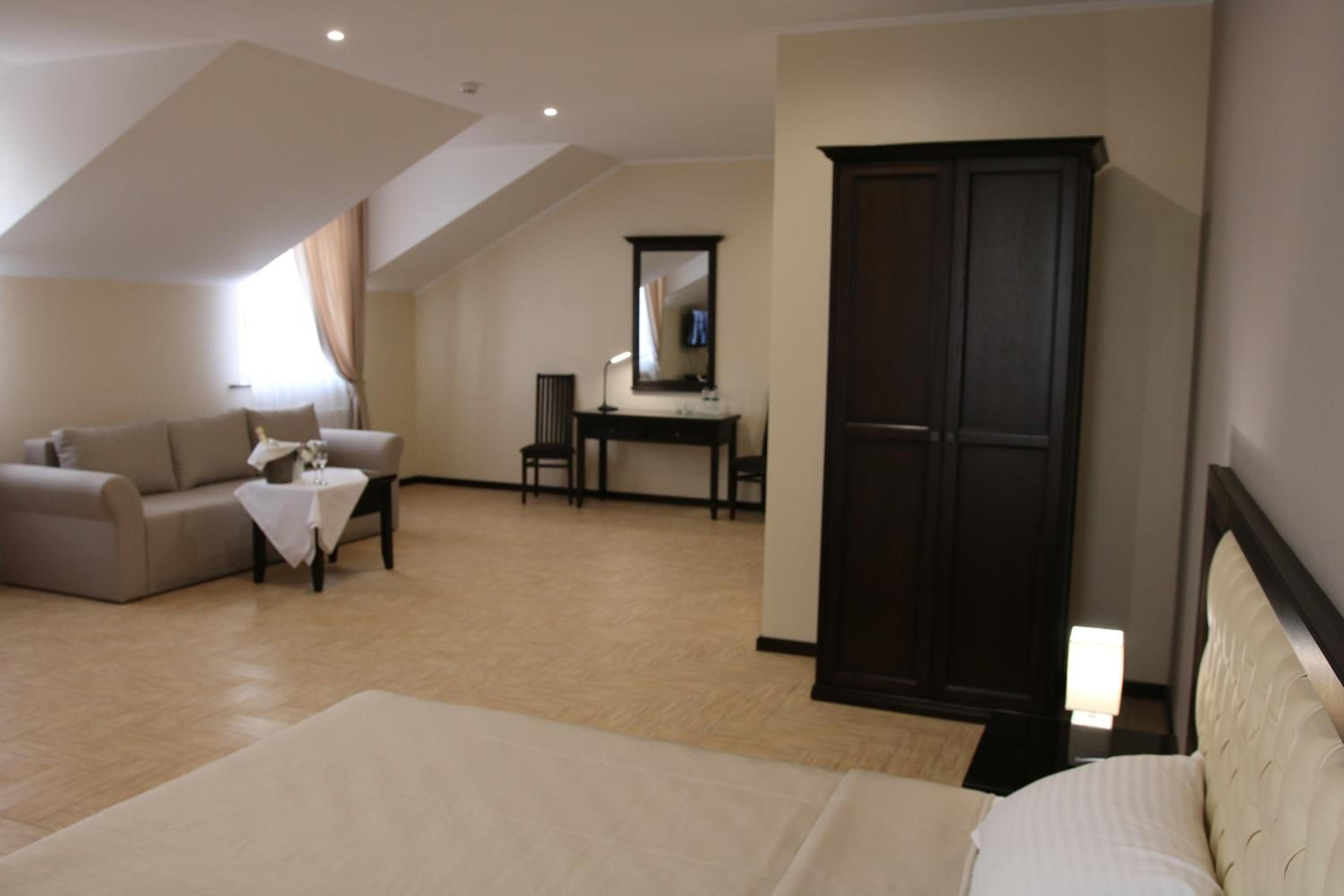Suite photo 1
