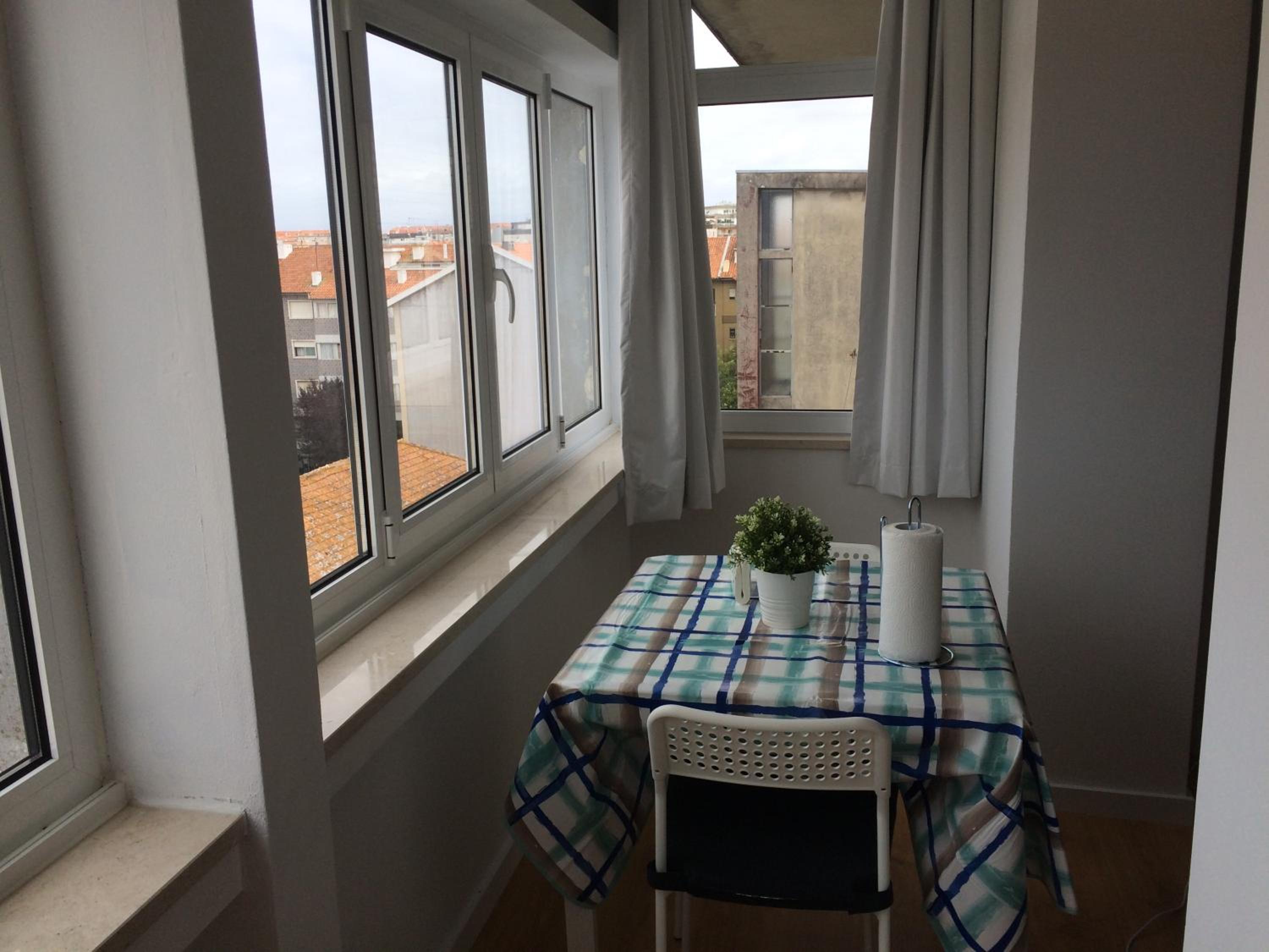 Studio Apartment - Photo 2