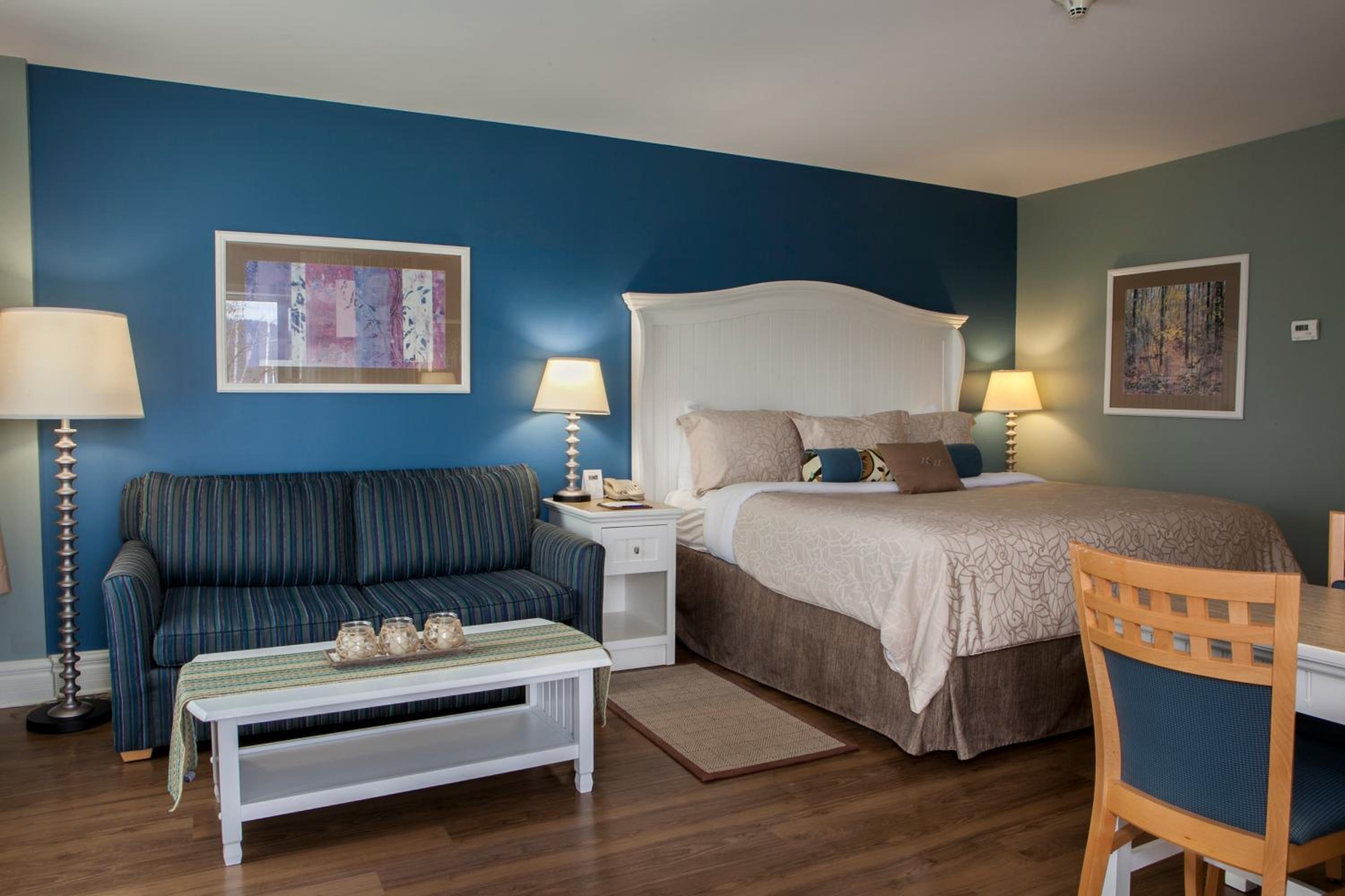 King Room with Sofa Bed and Village View