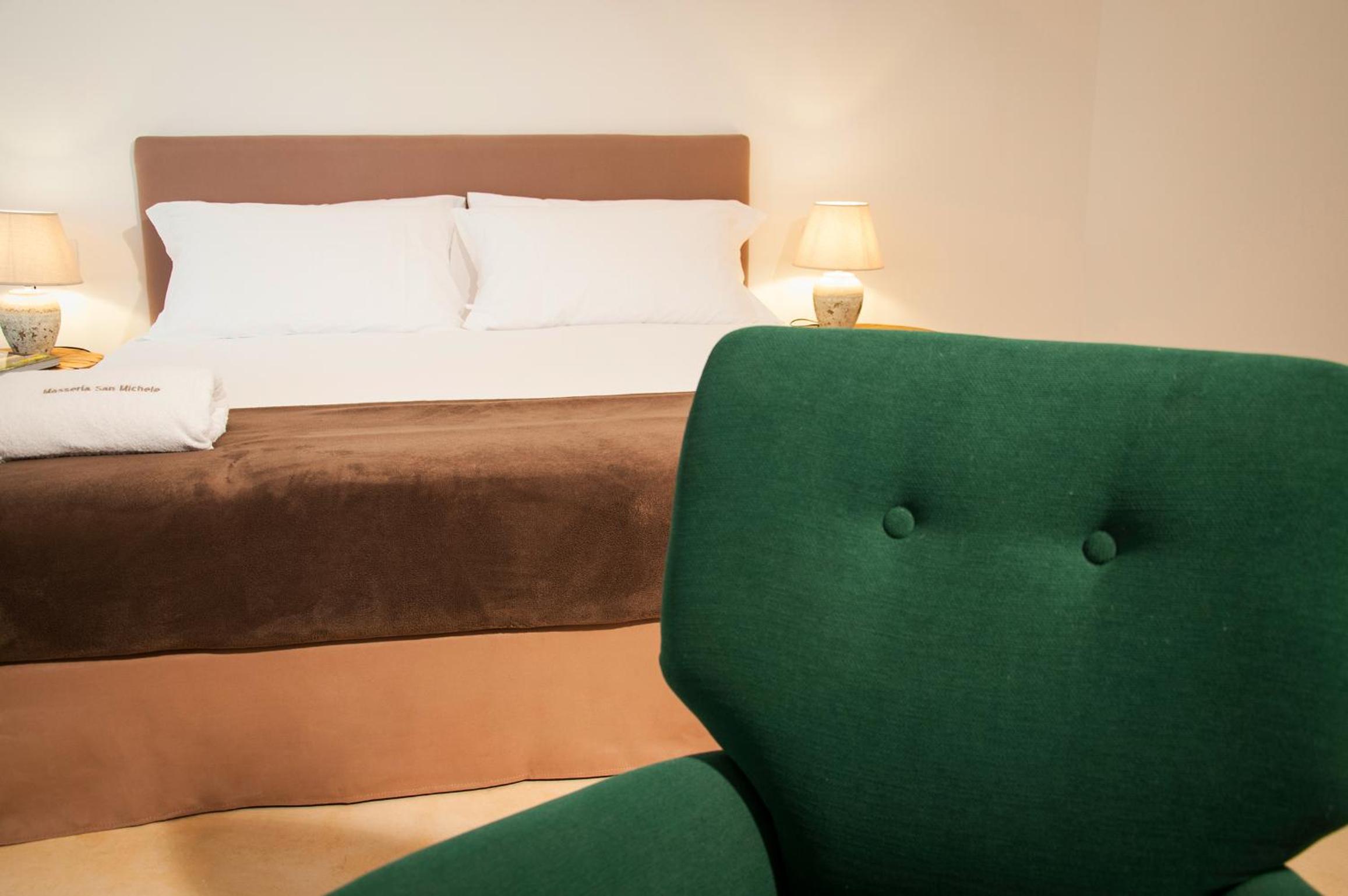 Deluxe Double Room with Garden View photo 3