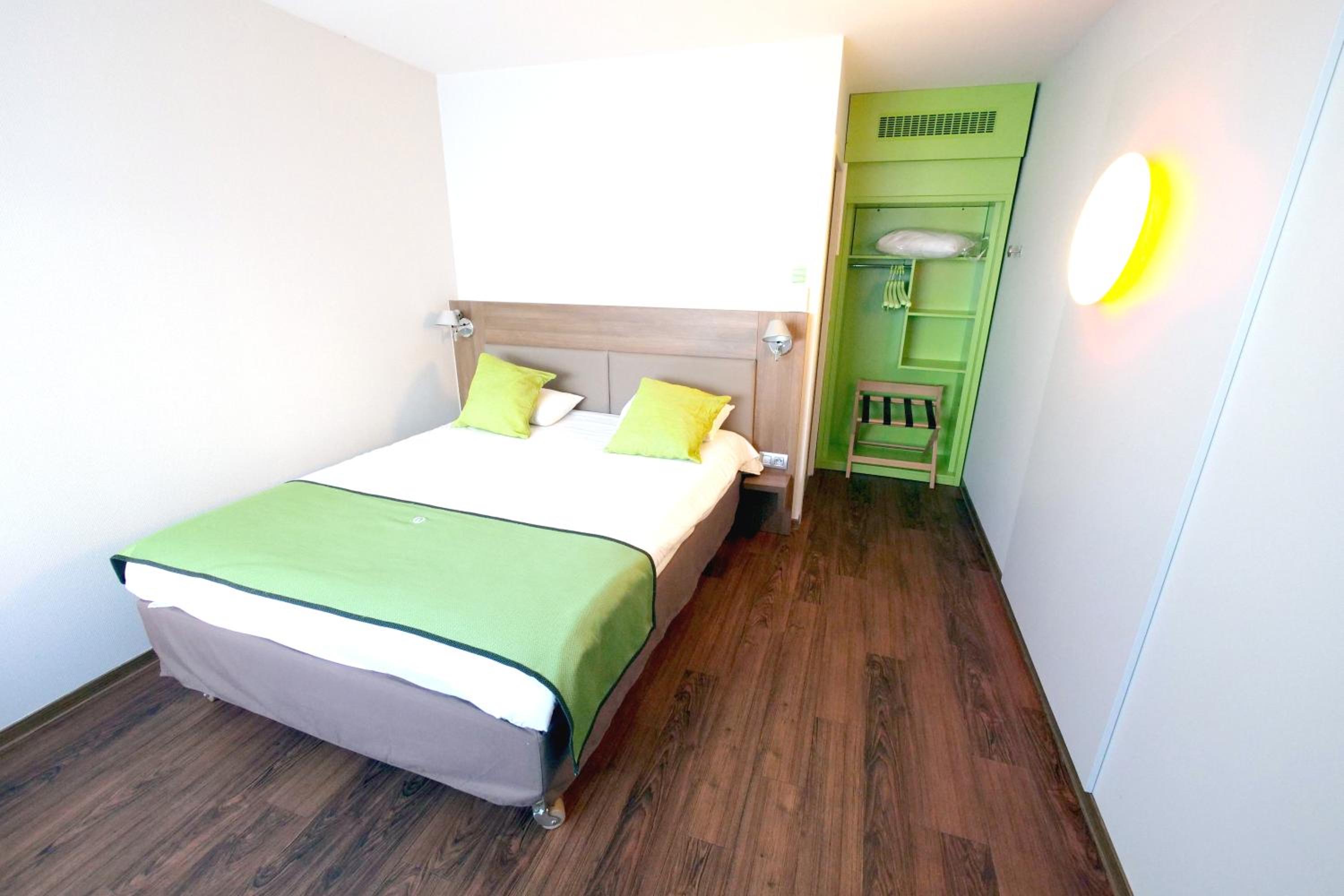Standard Double Room - Photo 1