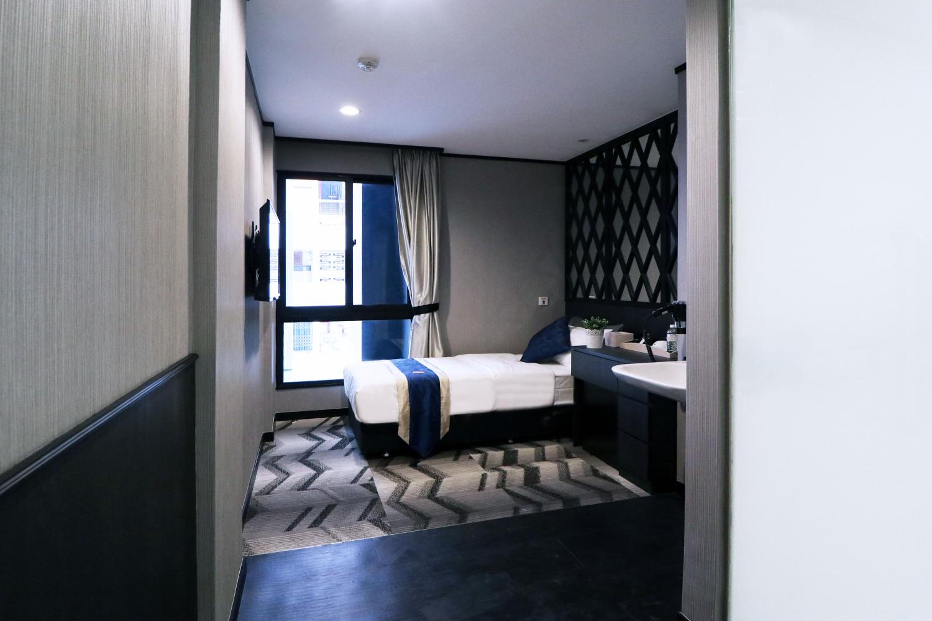 Single Room with Bathroom