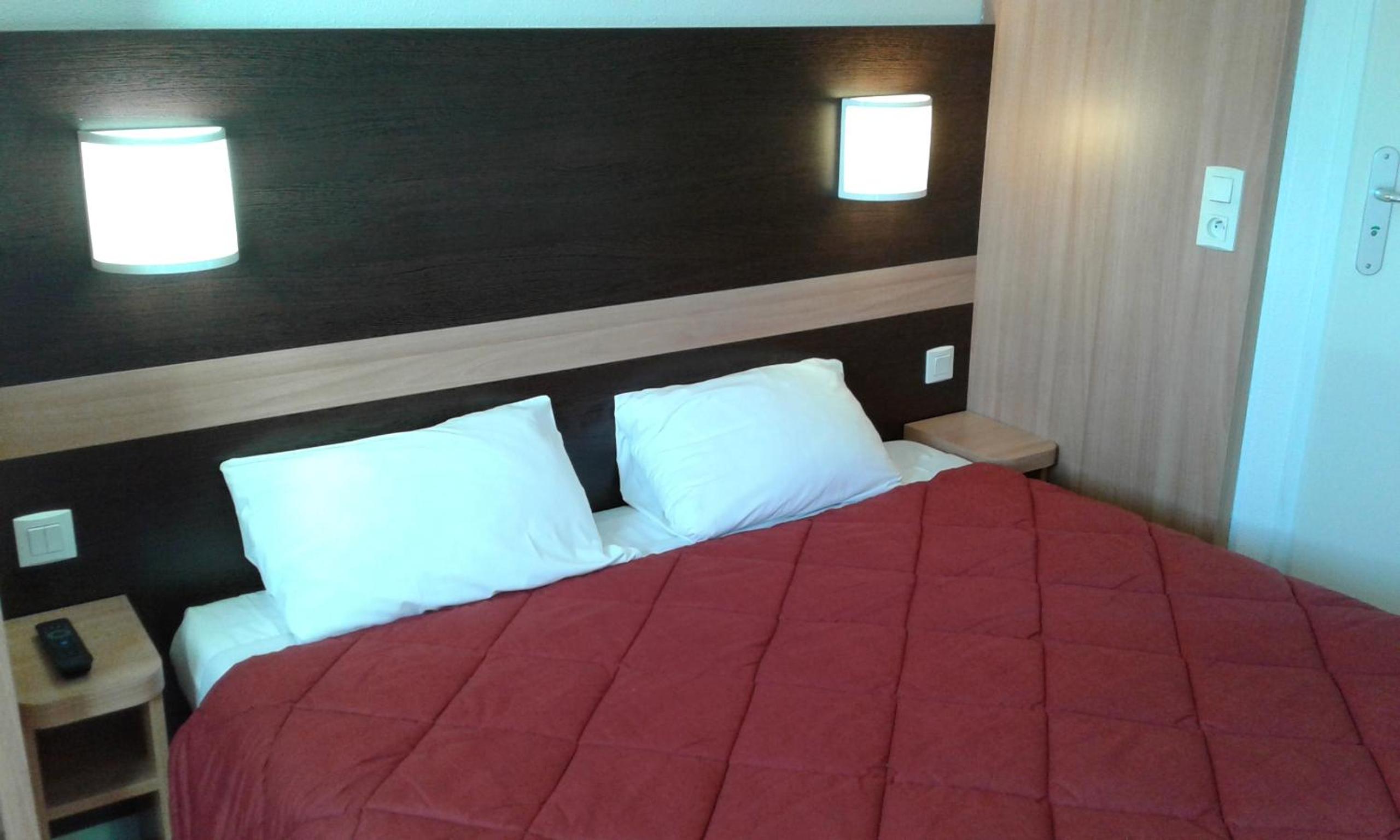 Double Room - Photo 2