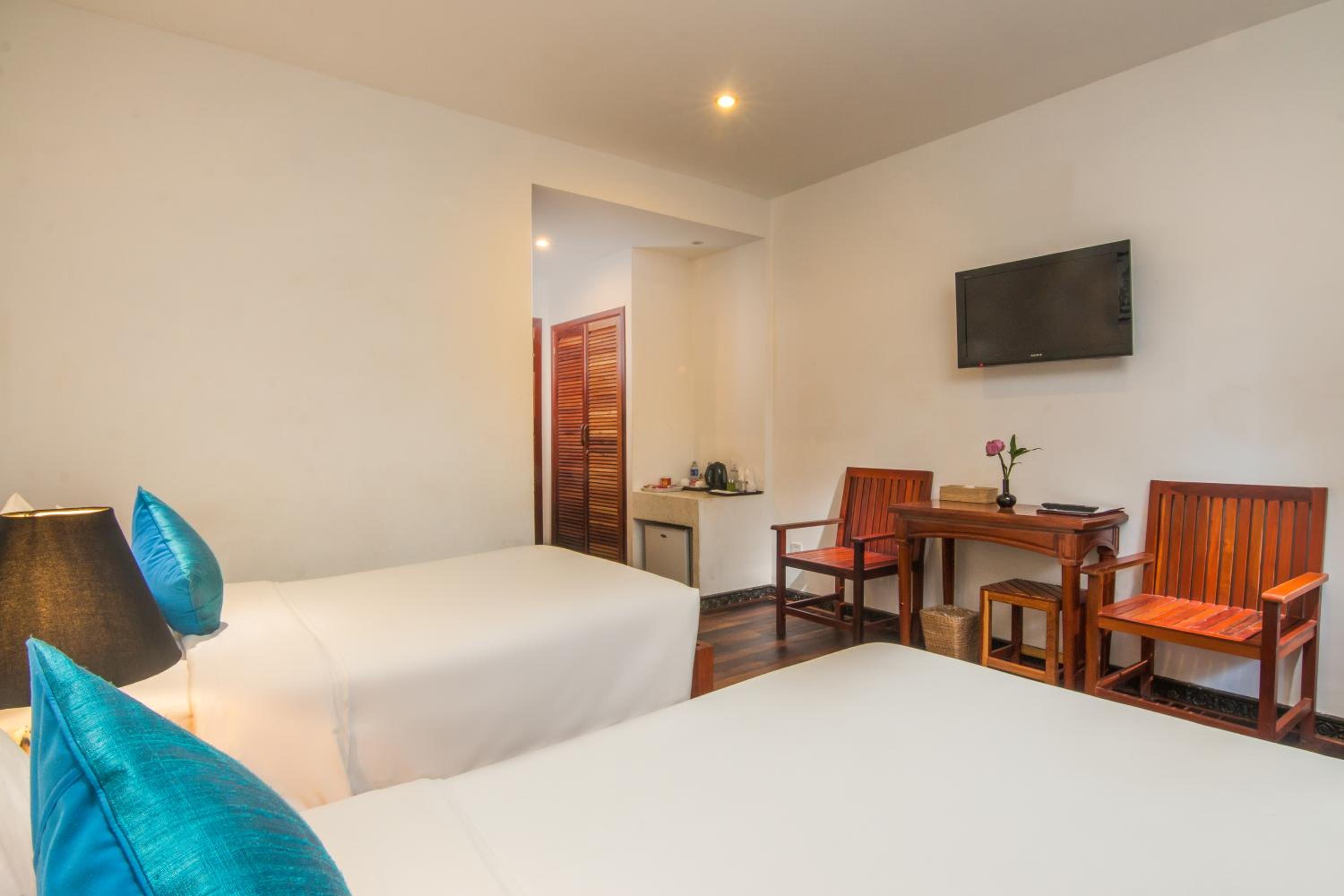 Apsara Studio Twin with Balcony - Photo 3