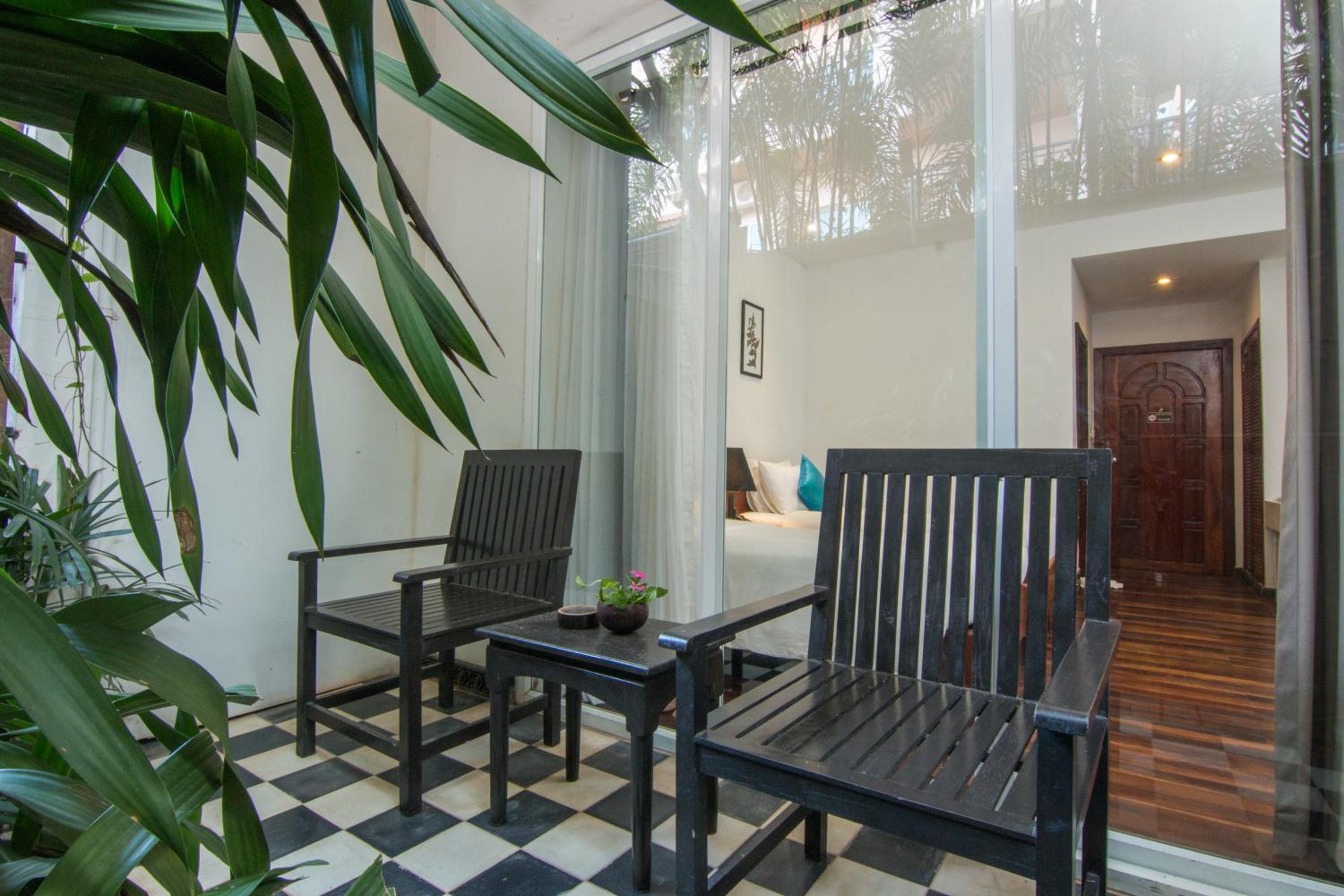 Apsara Studio Twin with Balcony - Photo 5