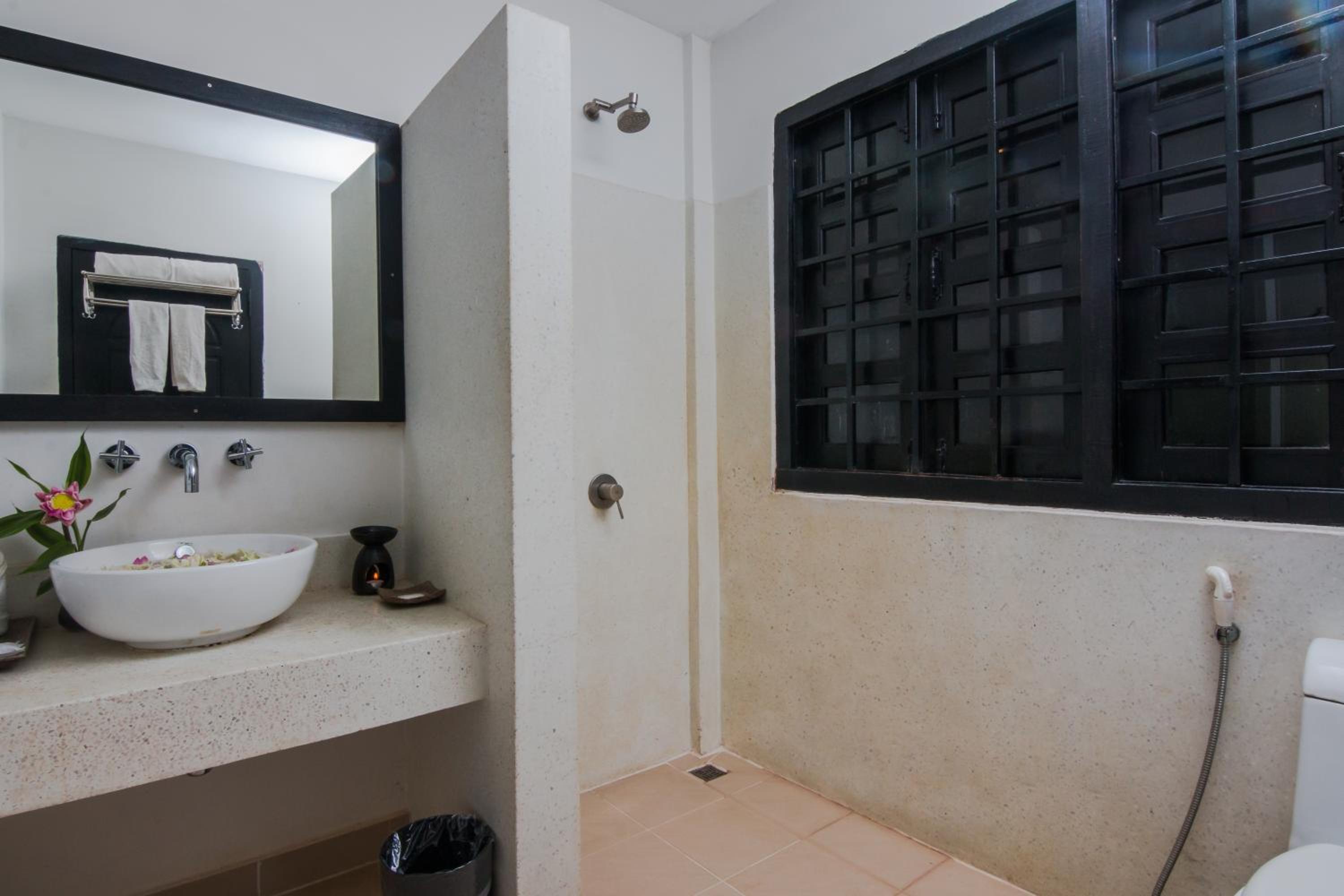 Suite with Terrace - Photo 6