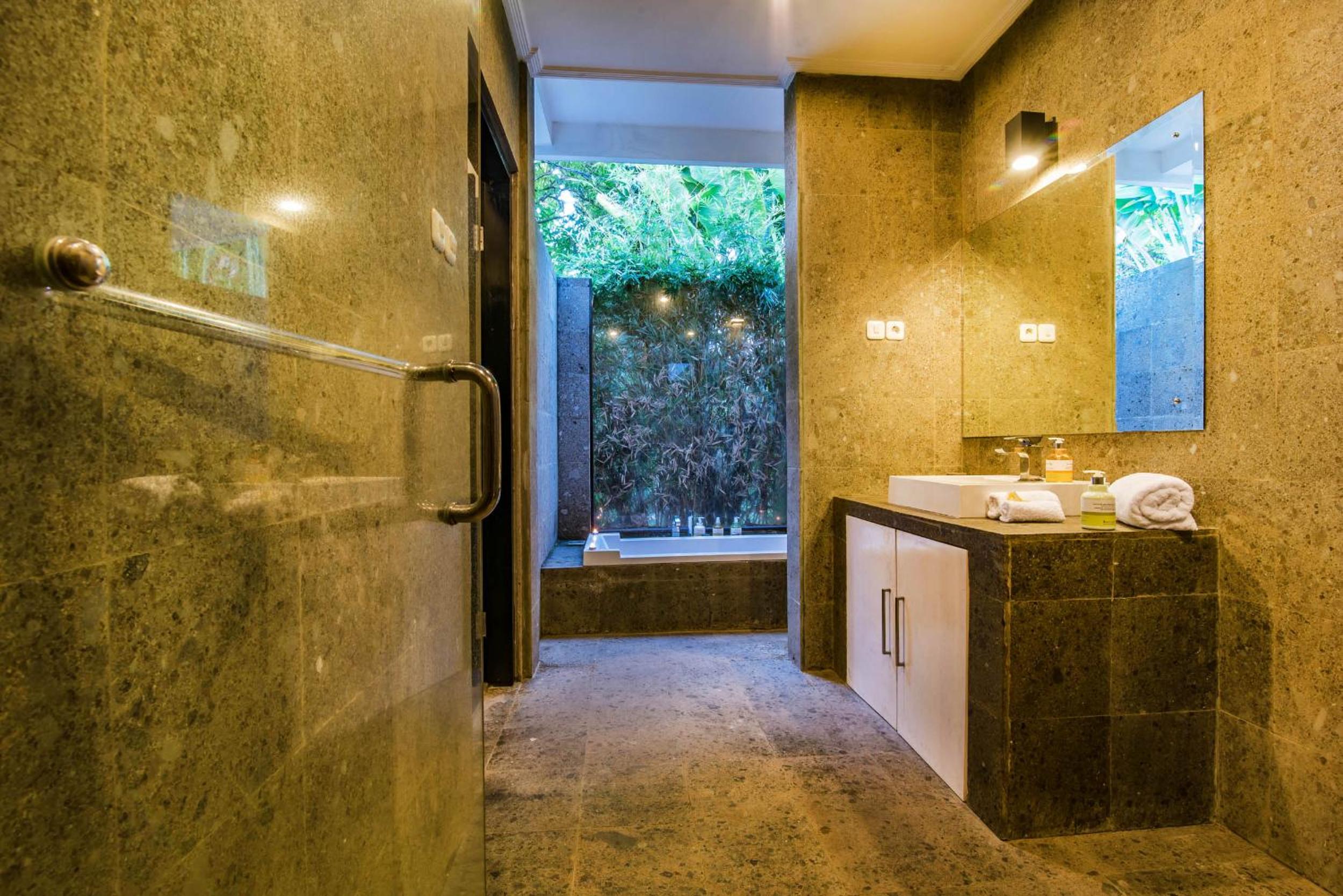 Deluxe Villa - Photo 18