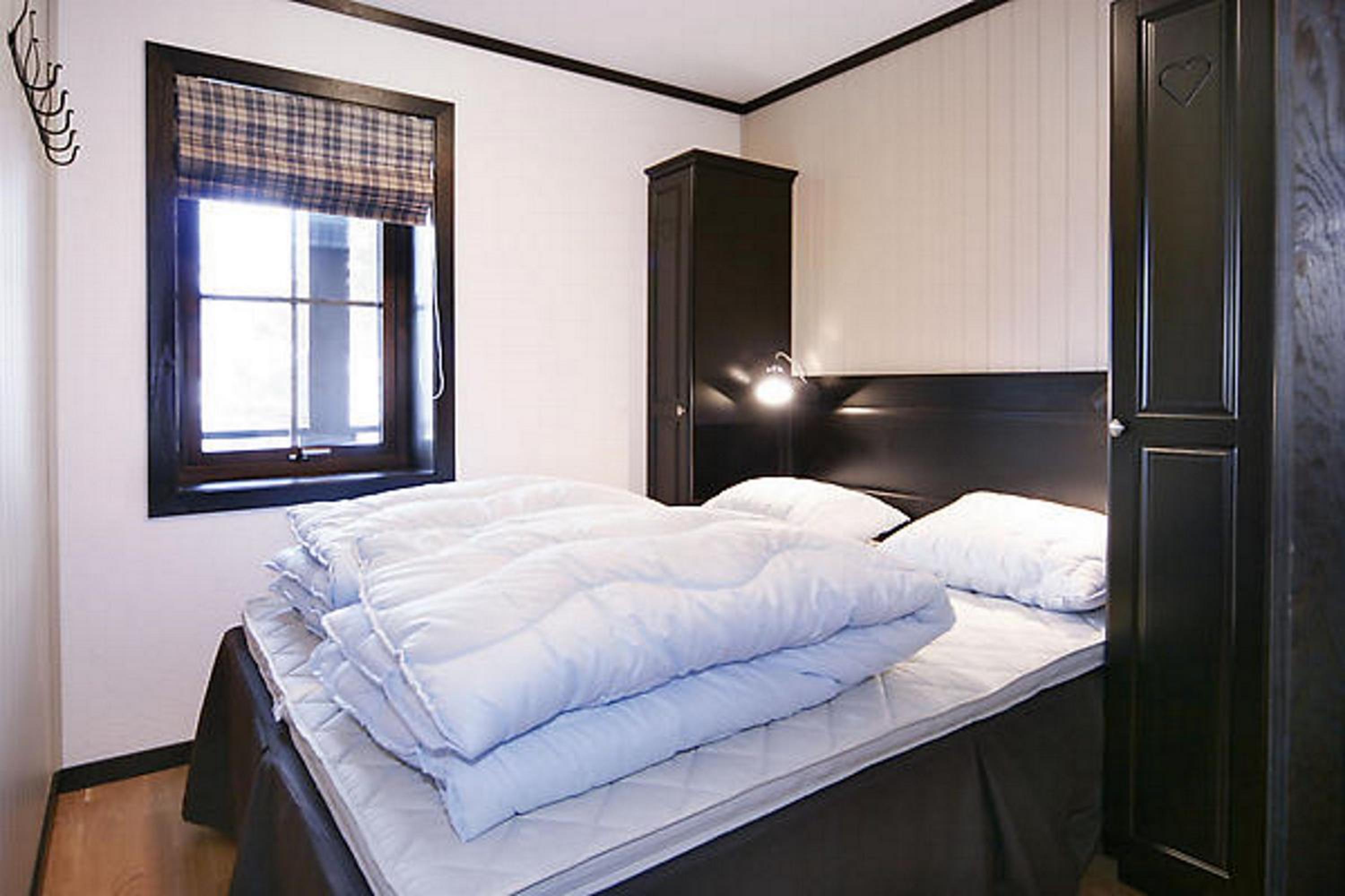 Five-Bedroom Apartment - Photo 7