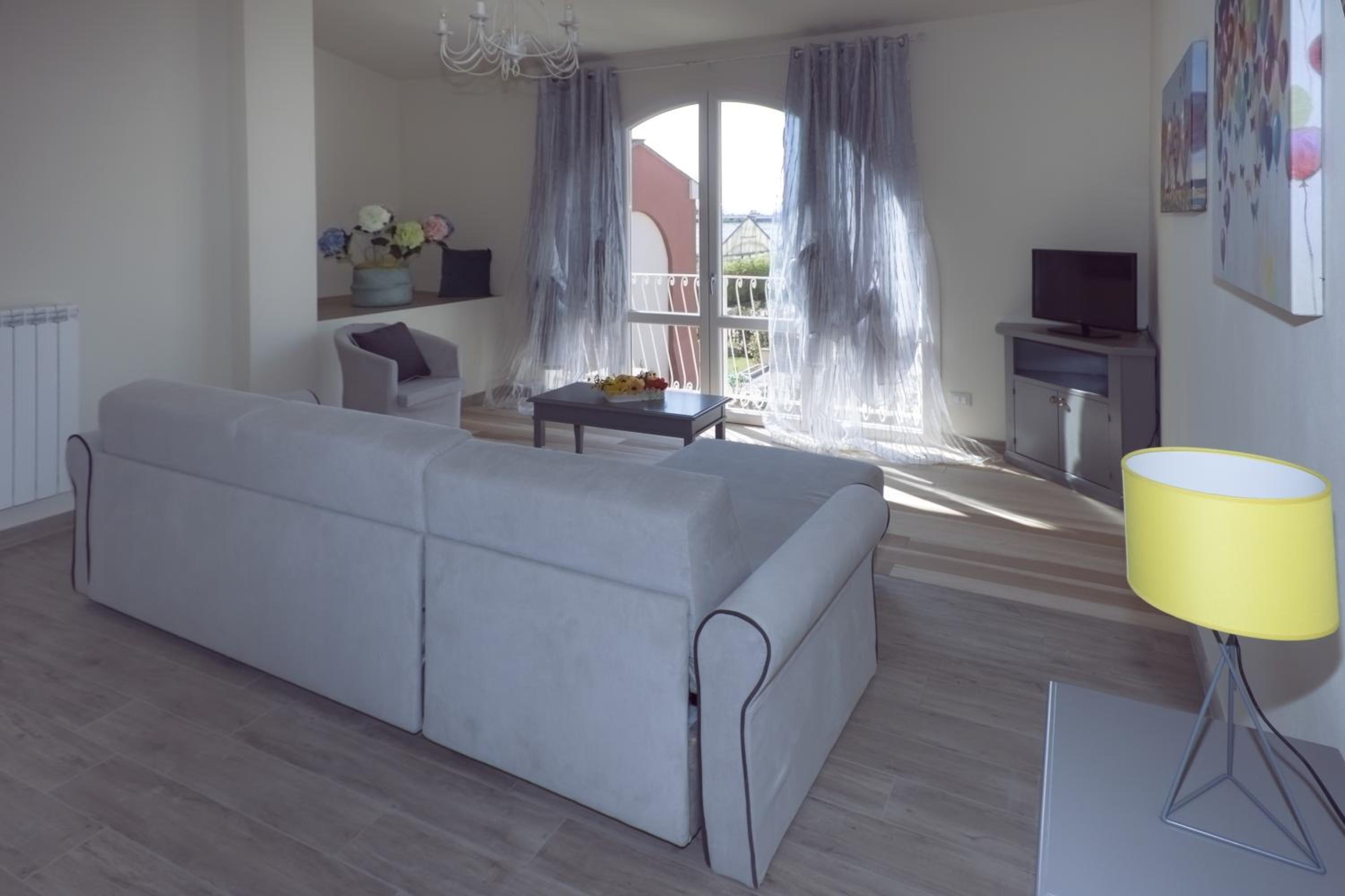 Apartment - Split Level