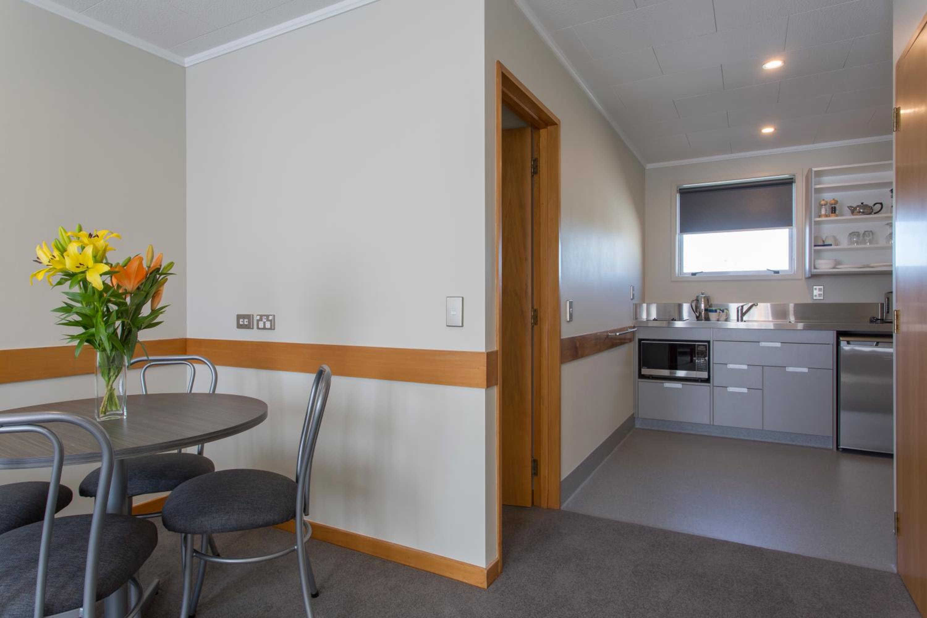 Two-Bedroom Apartment - Photo 3
