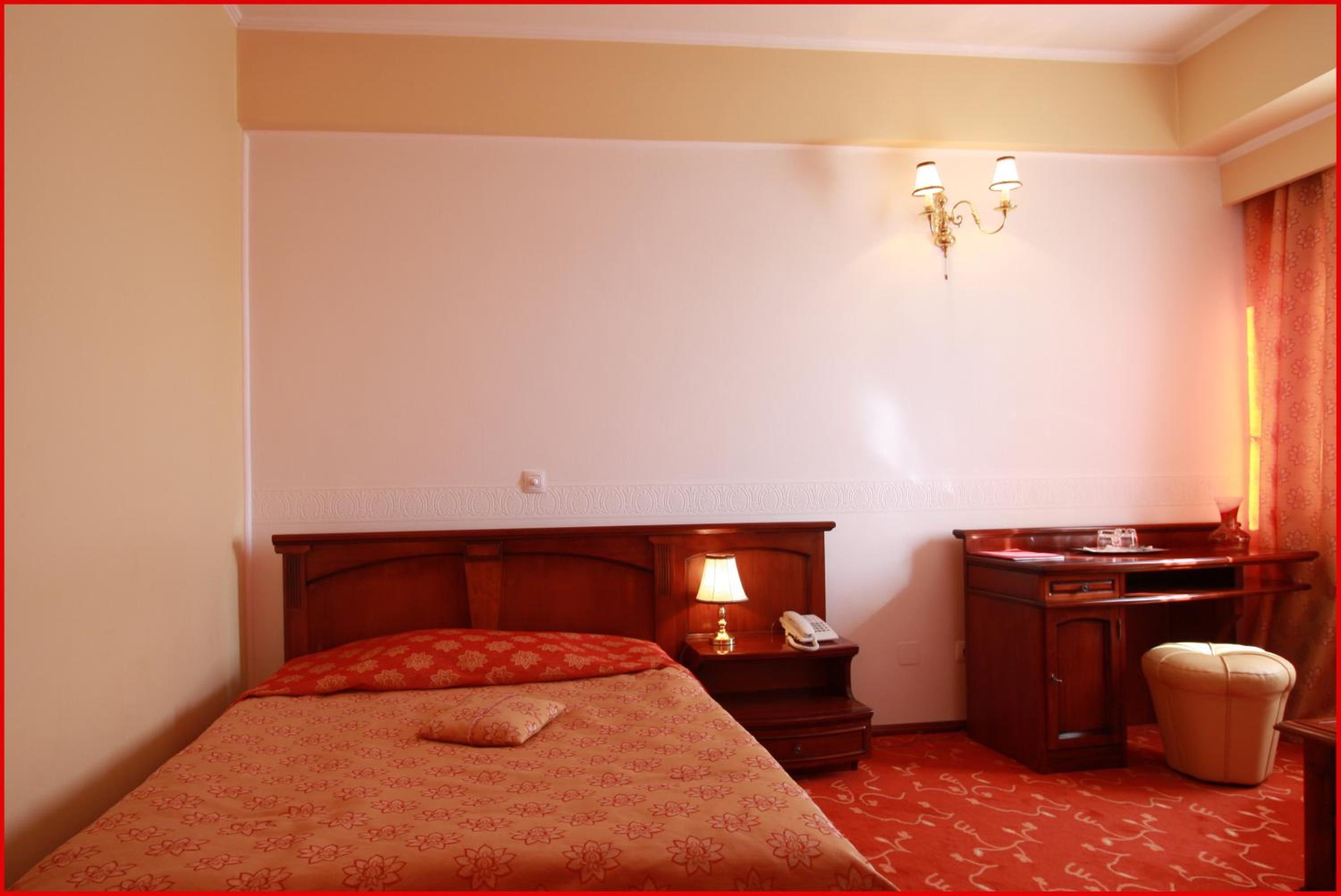 Single Room photo 2