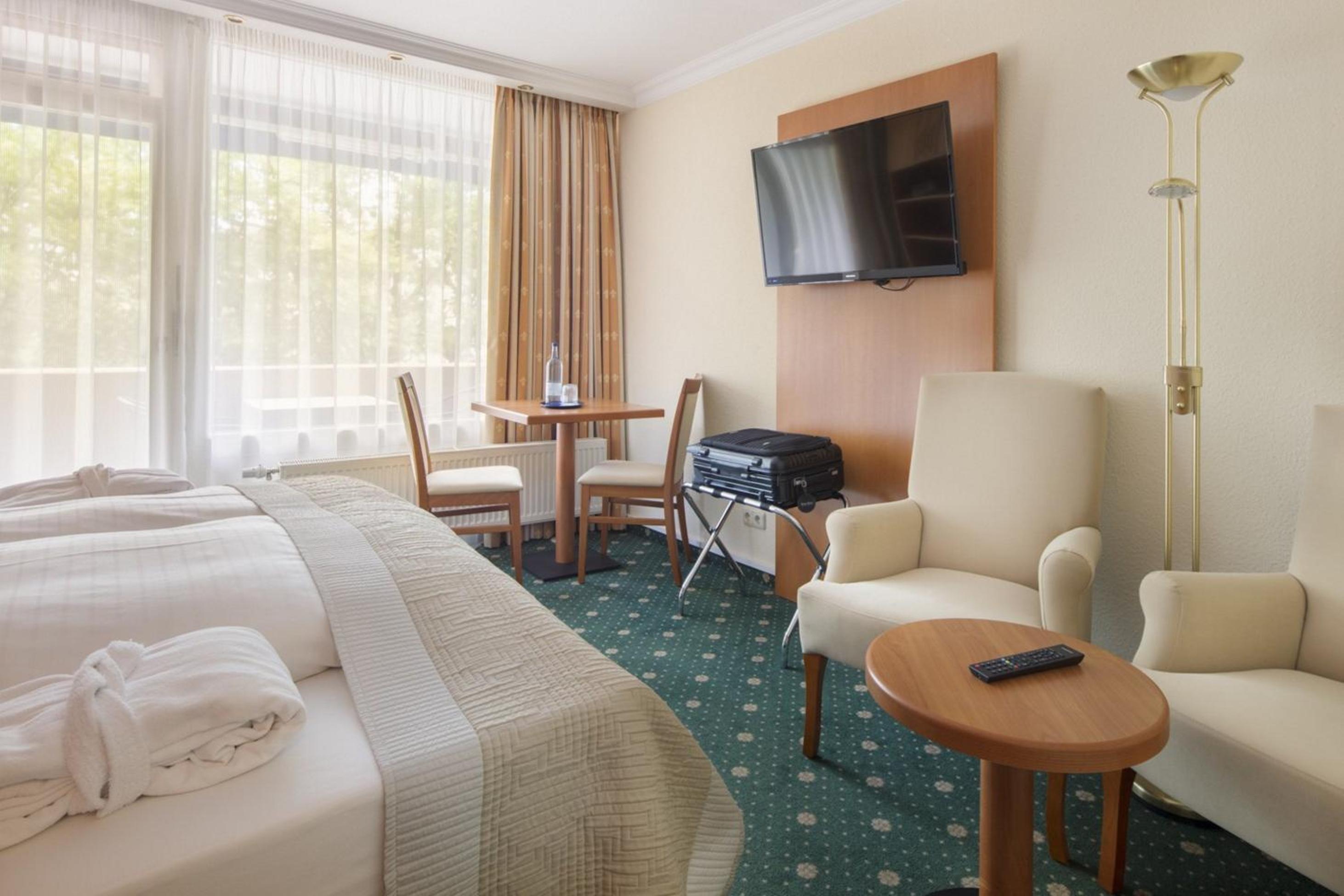 Superior Double Room - Photo 2