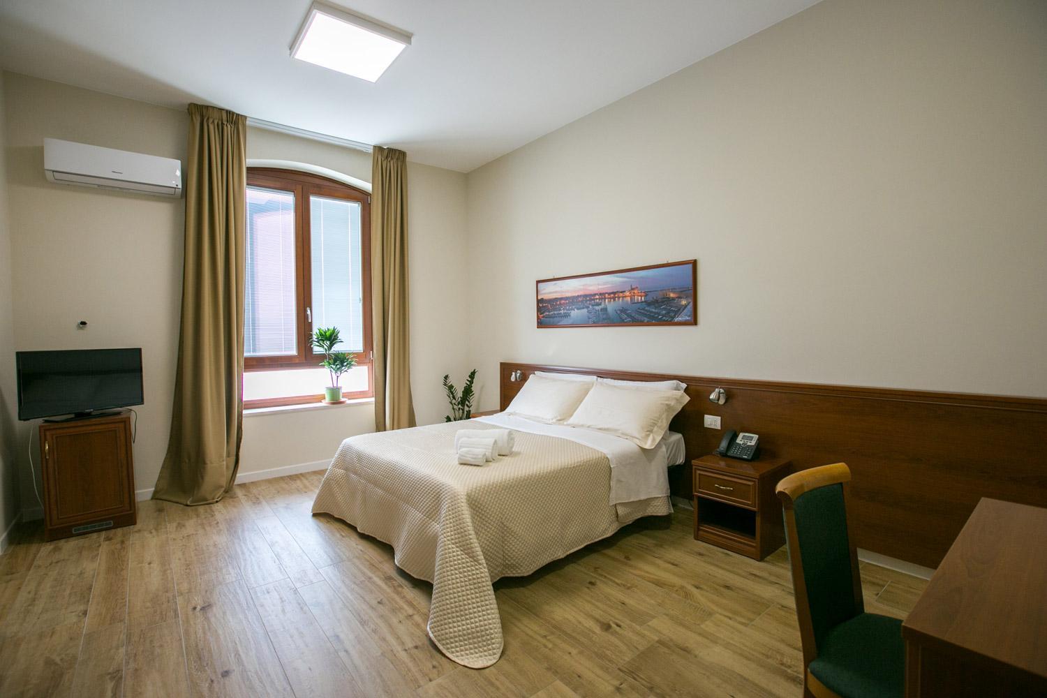Standard Double Room photo 1