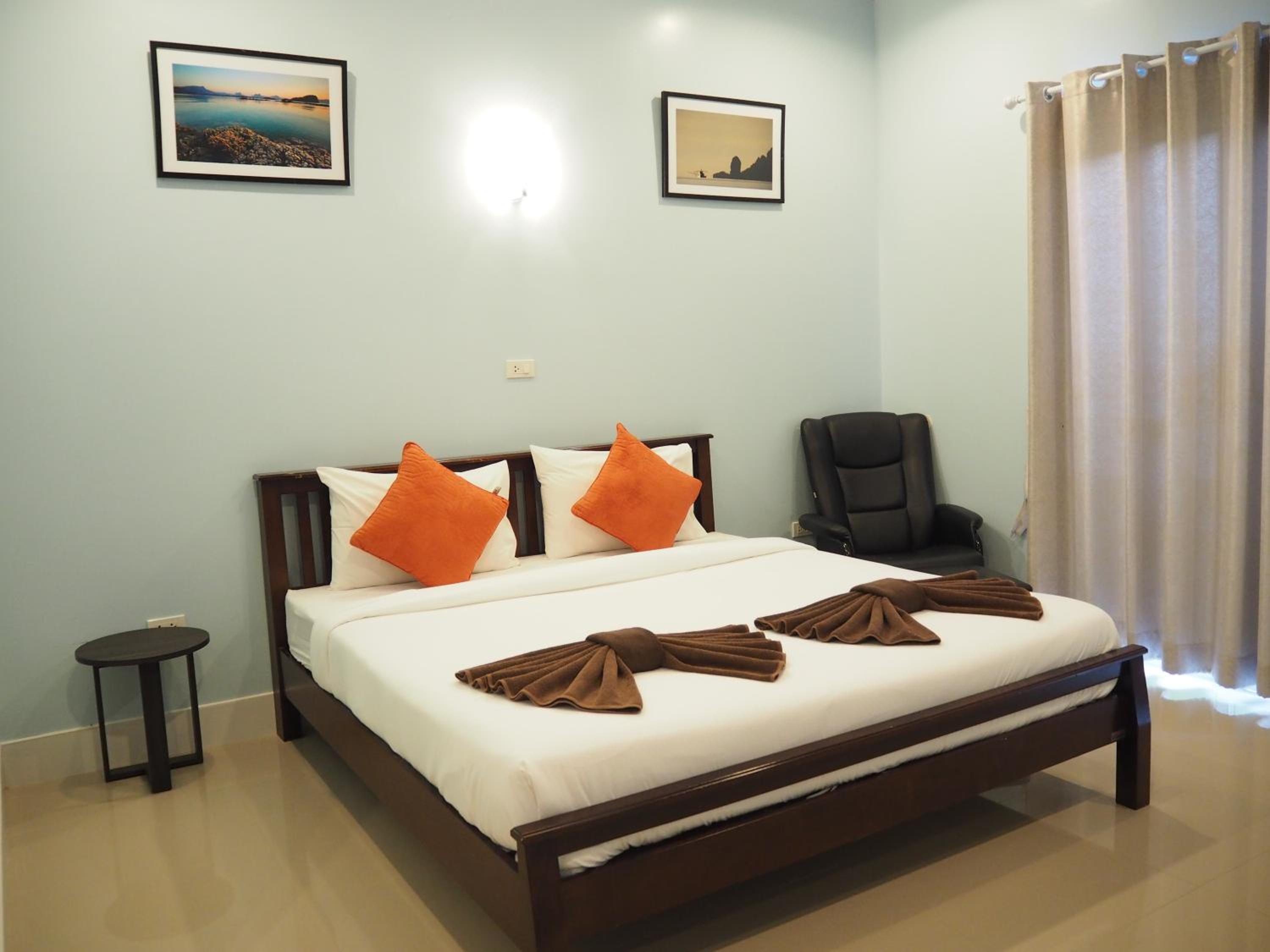 Deluxe Double Room photo 2