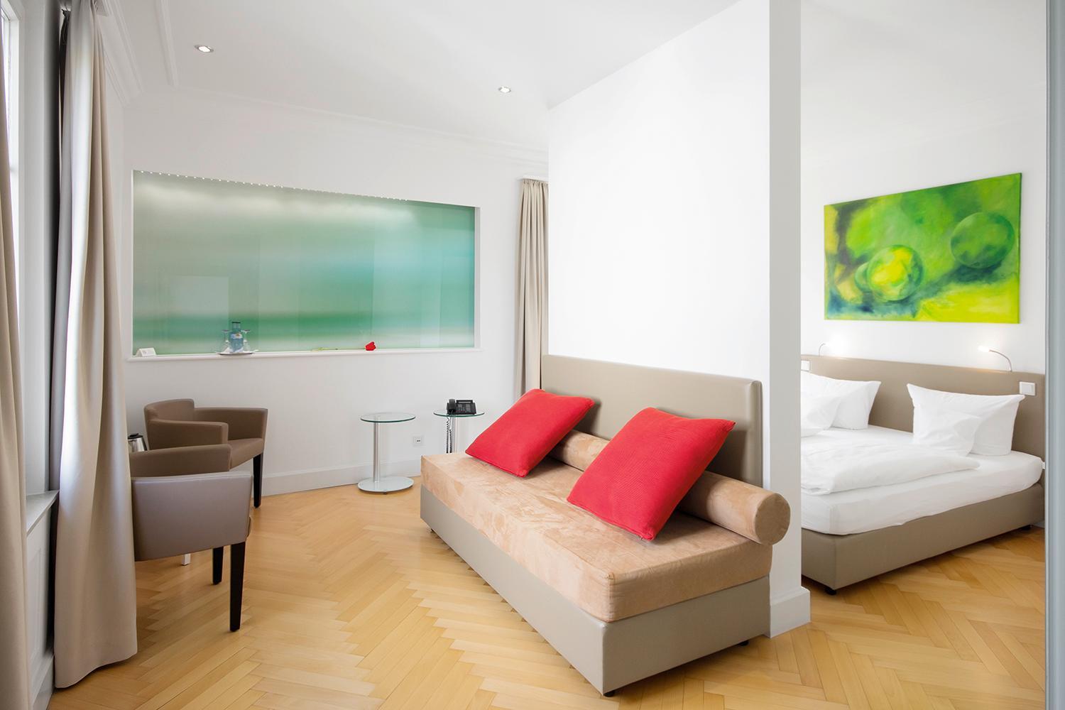 Standard Double Room - Photo 5