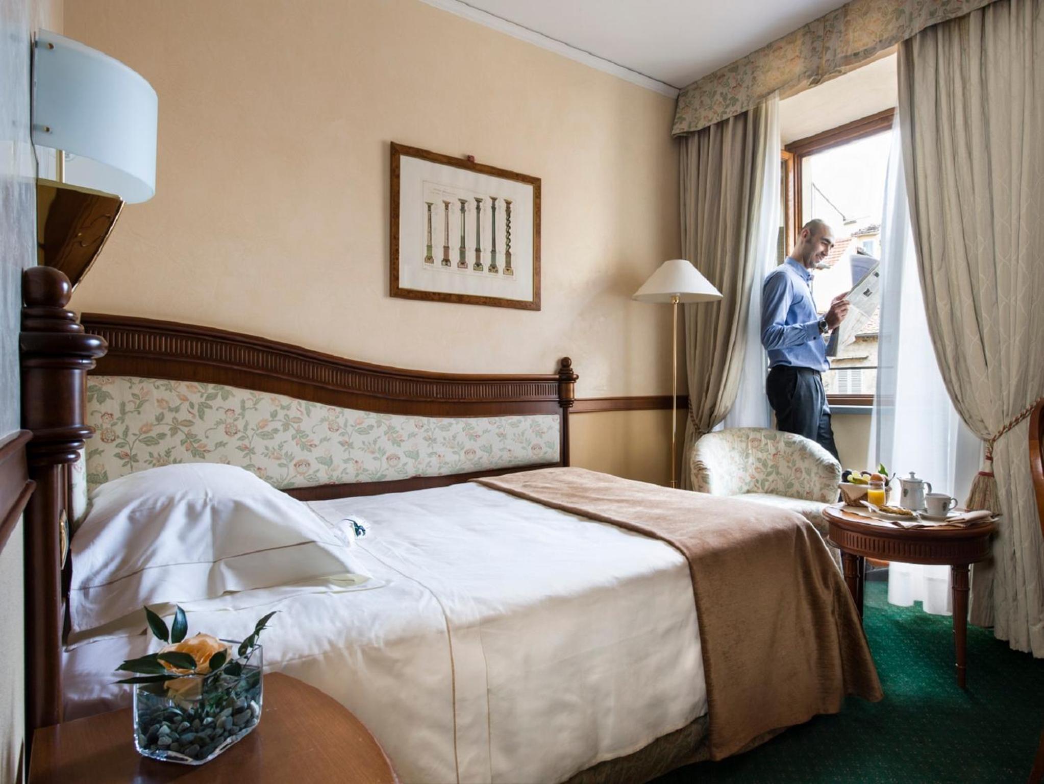 Single Room - Photo 2
