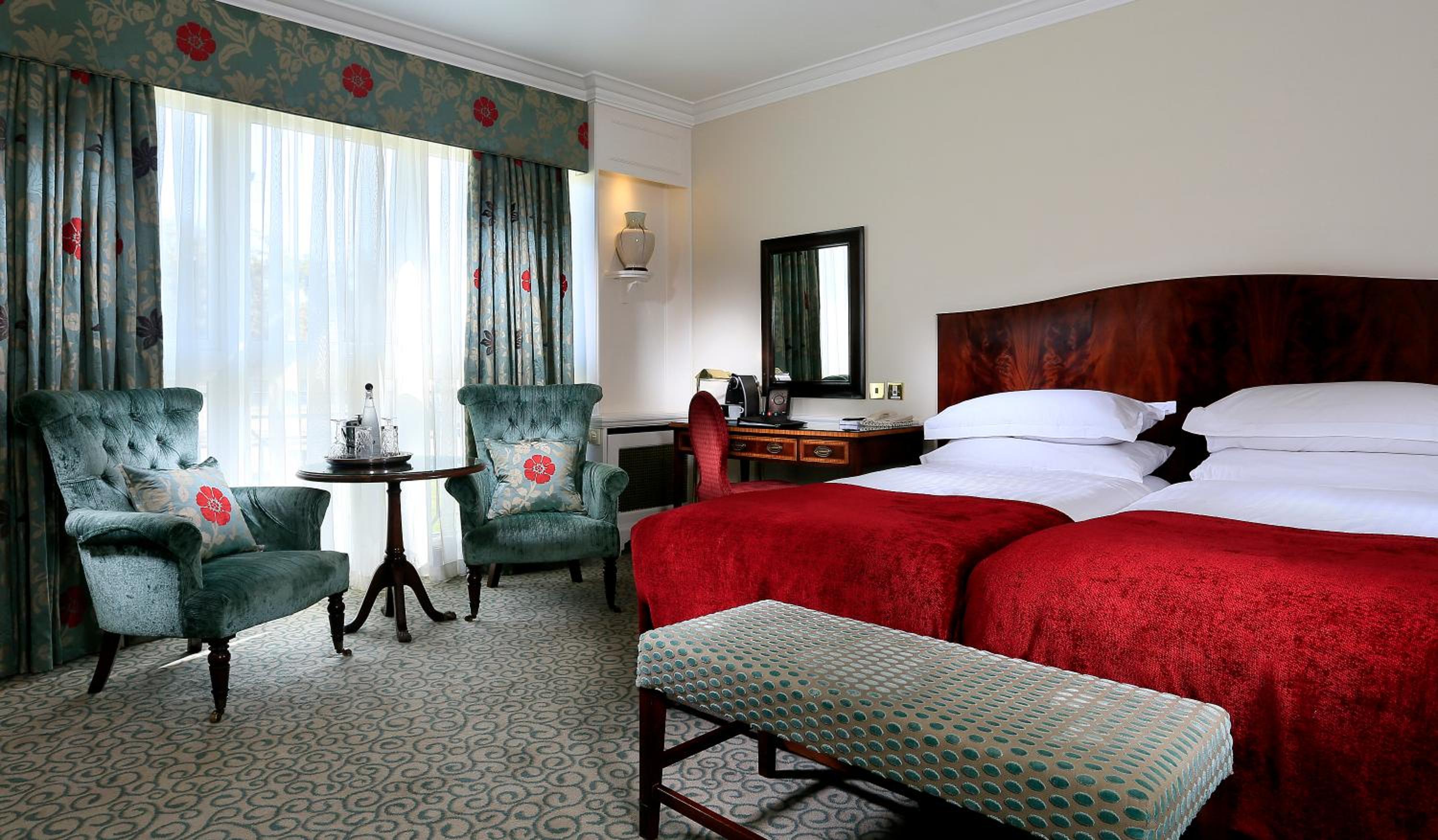 Superior Deluxe Double Or Twin Room 