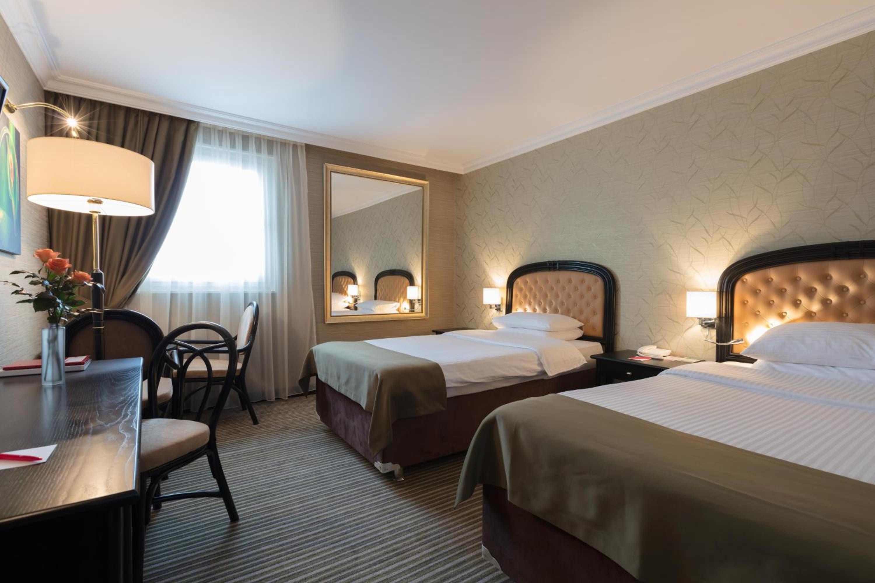 Busines Twin Room - Photo 5