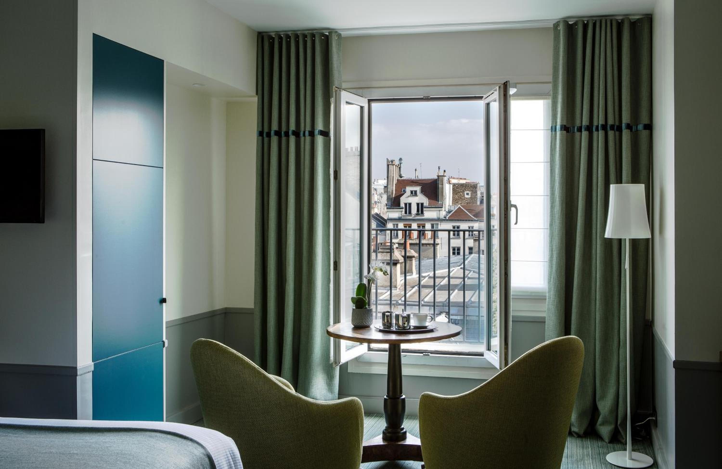 Deluxe Double Room with Terrace photo 2