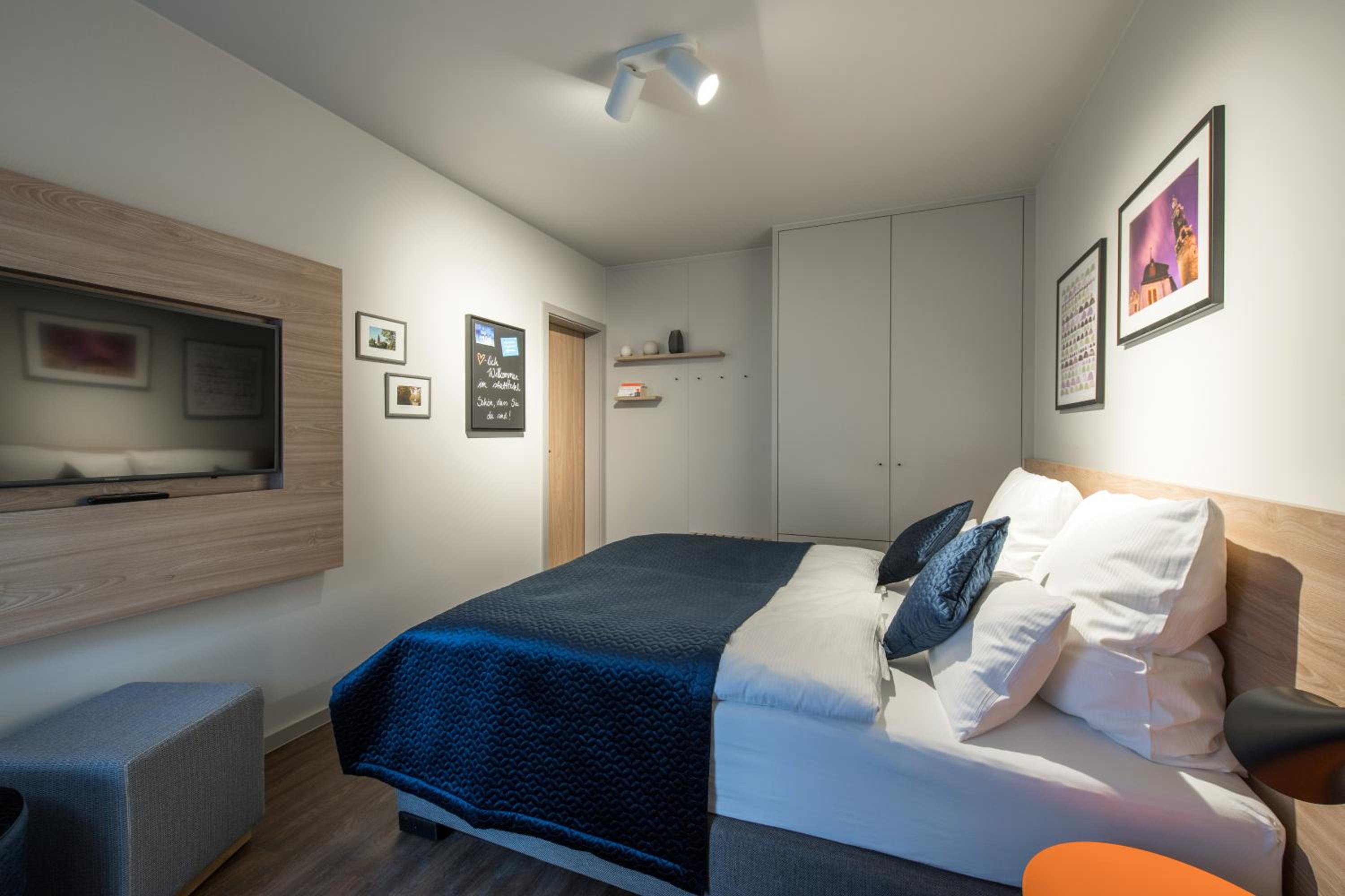 Standard Double Room for Single Use