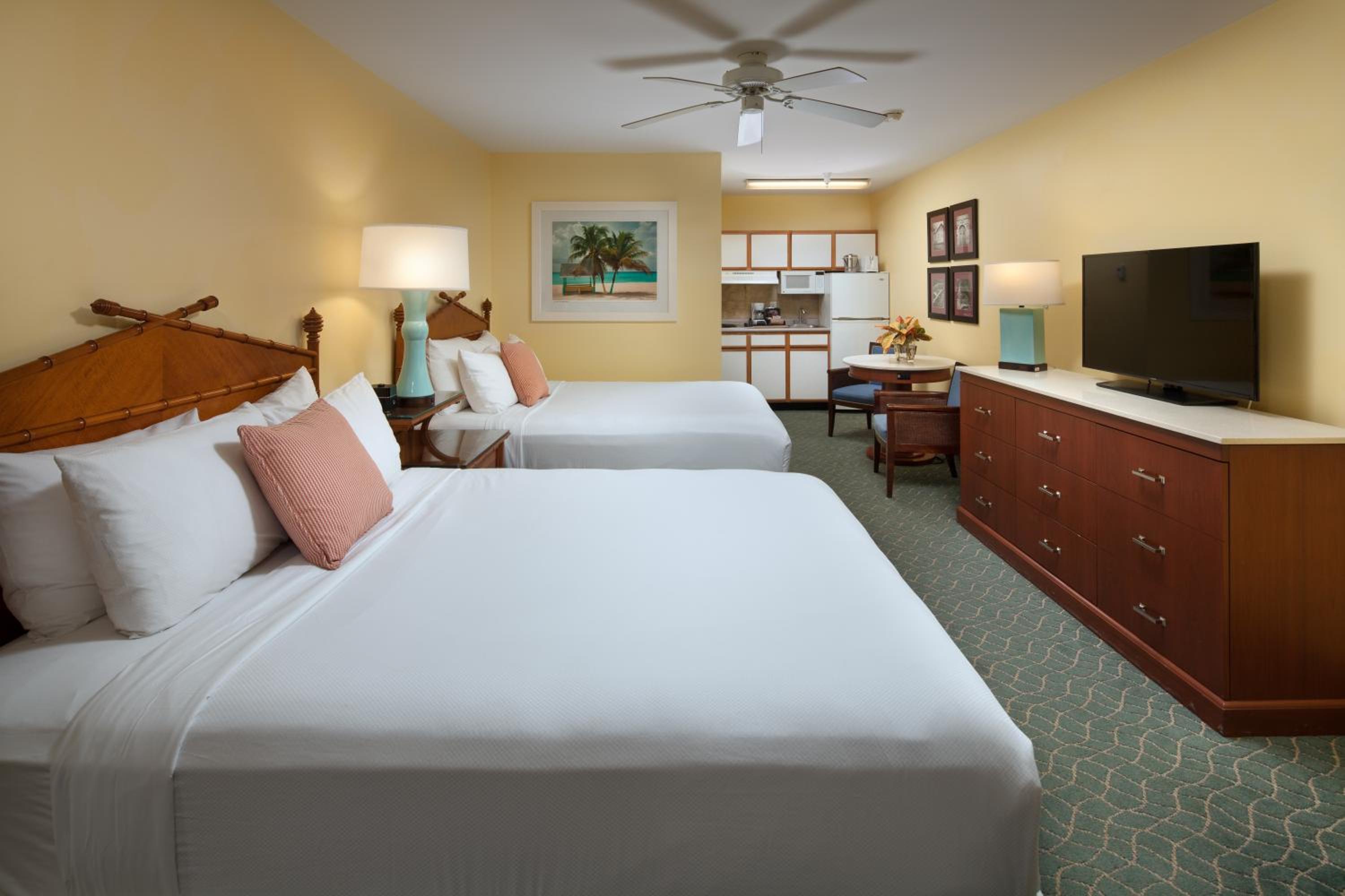 Deluxe Suite with Two Queen Beds - Photo 1