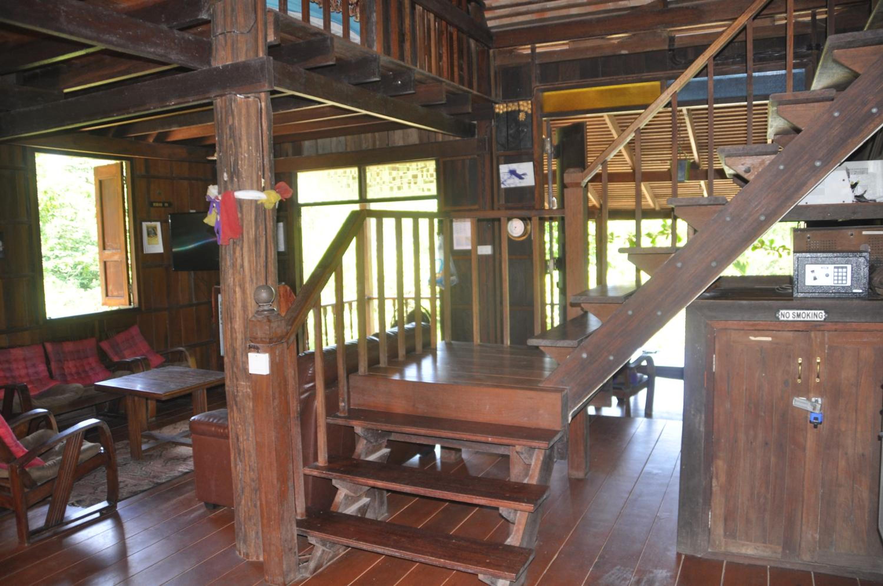 Three-Bedroom Villa - Photo 26