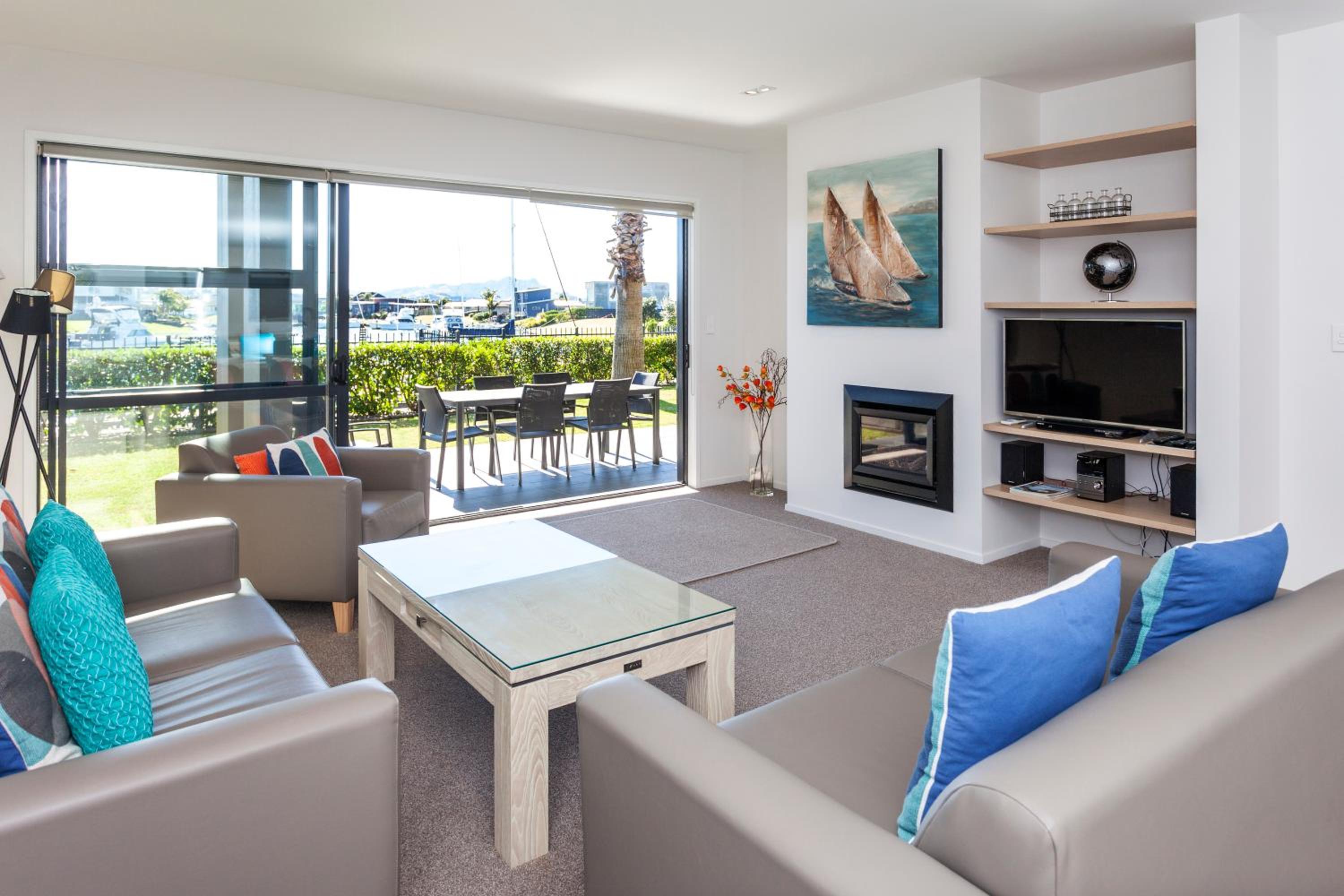 Three-Bedroom Family Suite - Water Front  - Photo 10