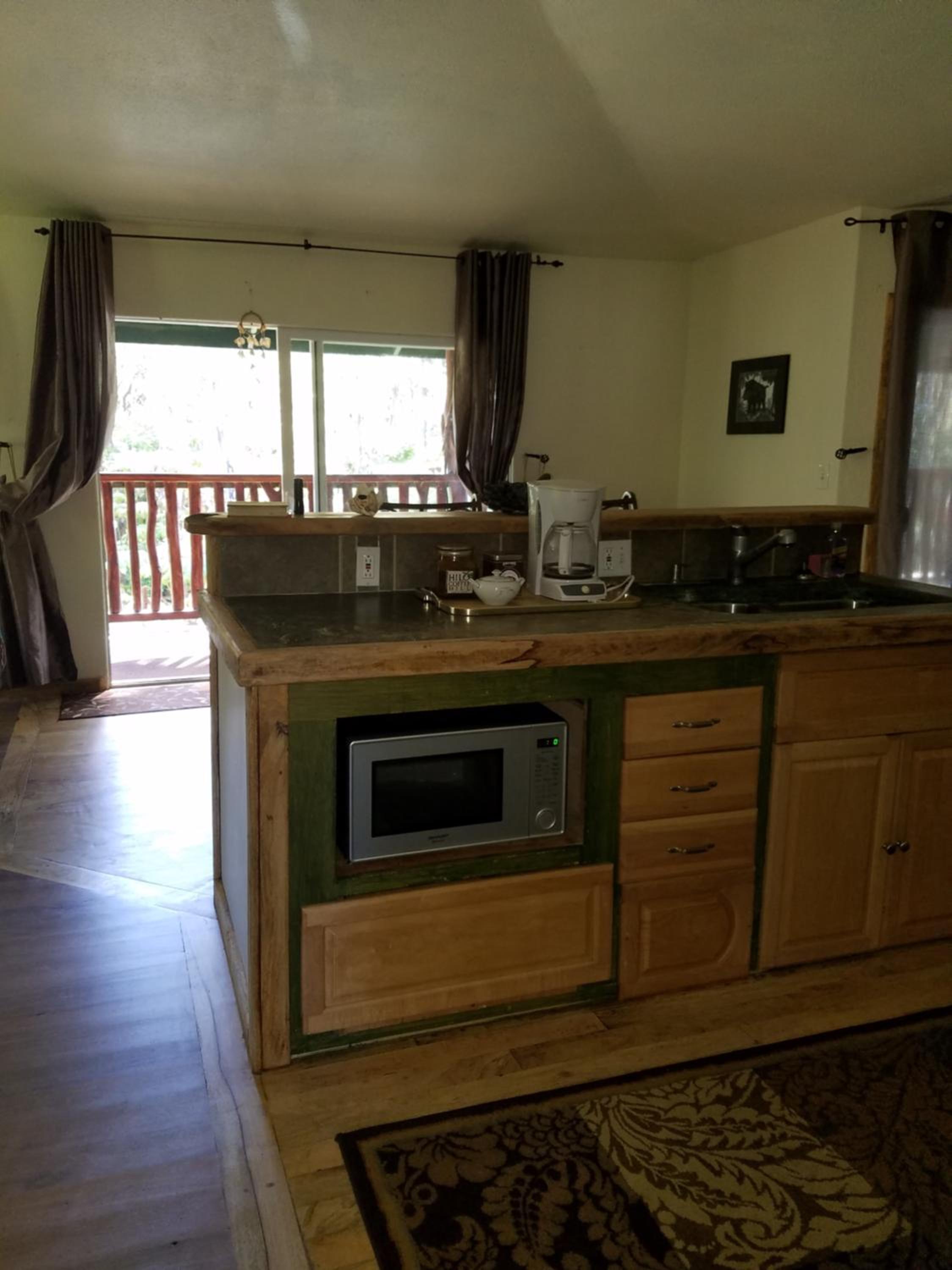 Family Room with Balcony photo 3