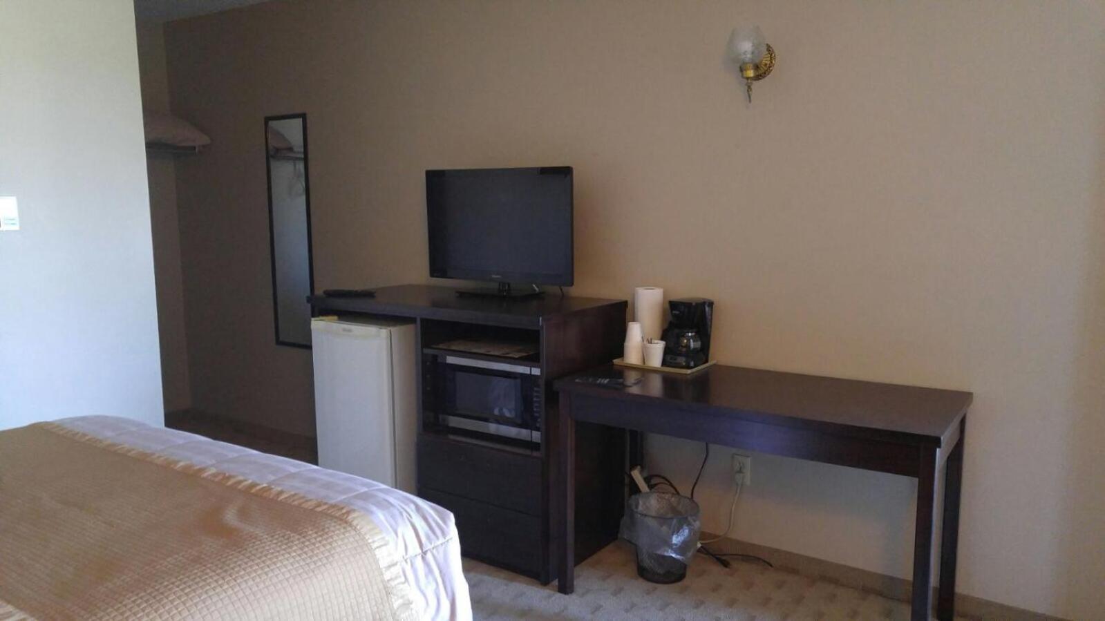 Economy Double Room photo 1