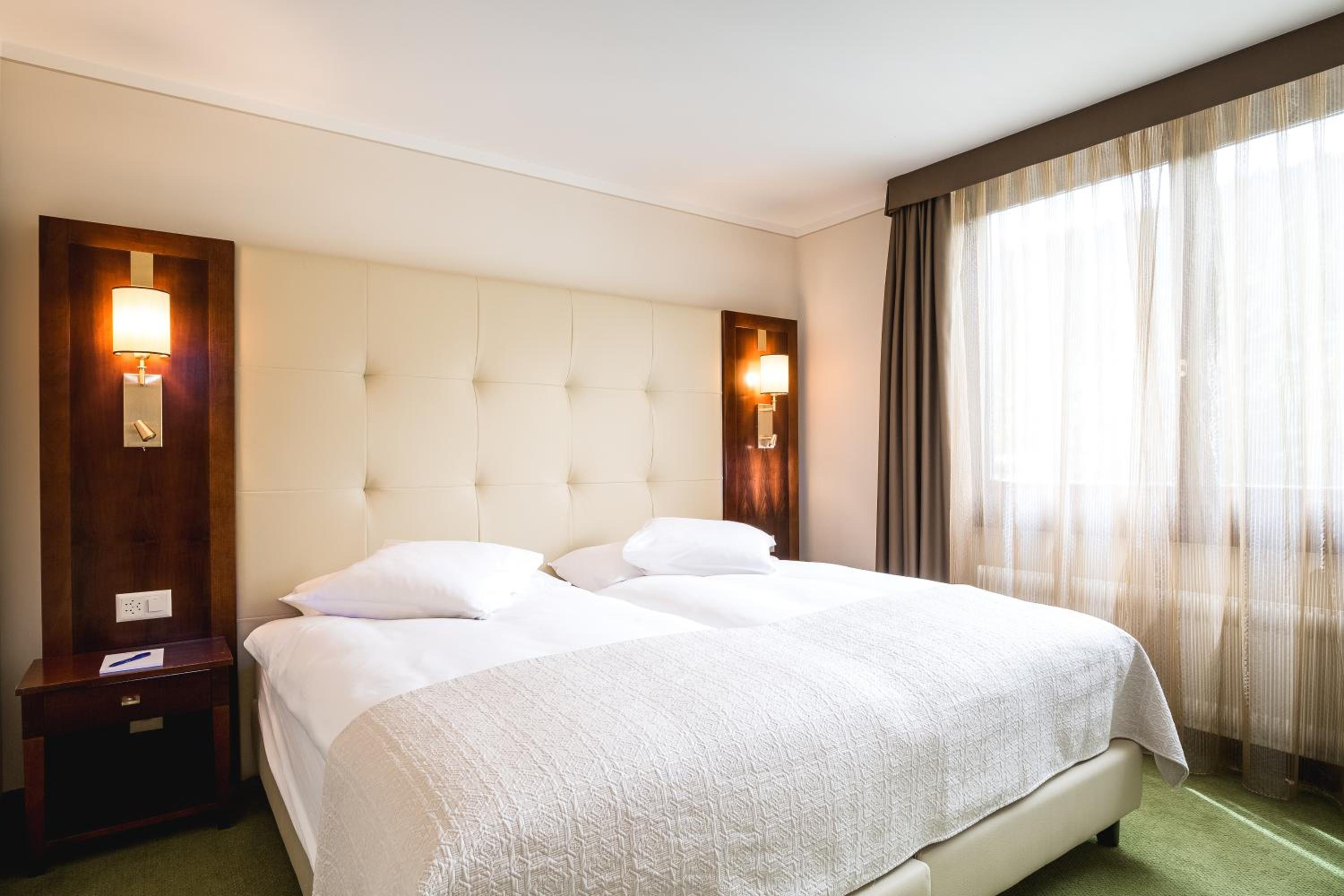Superior Double Room - Photo 1