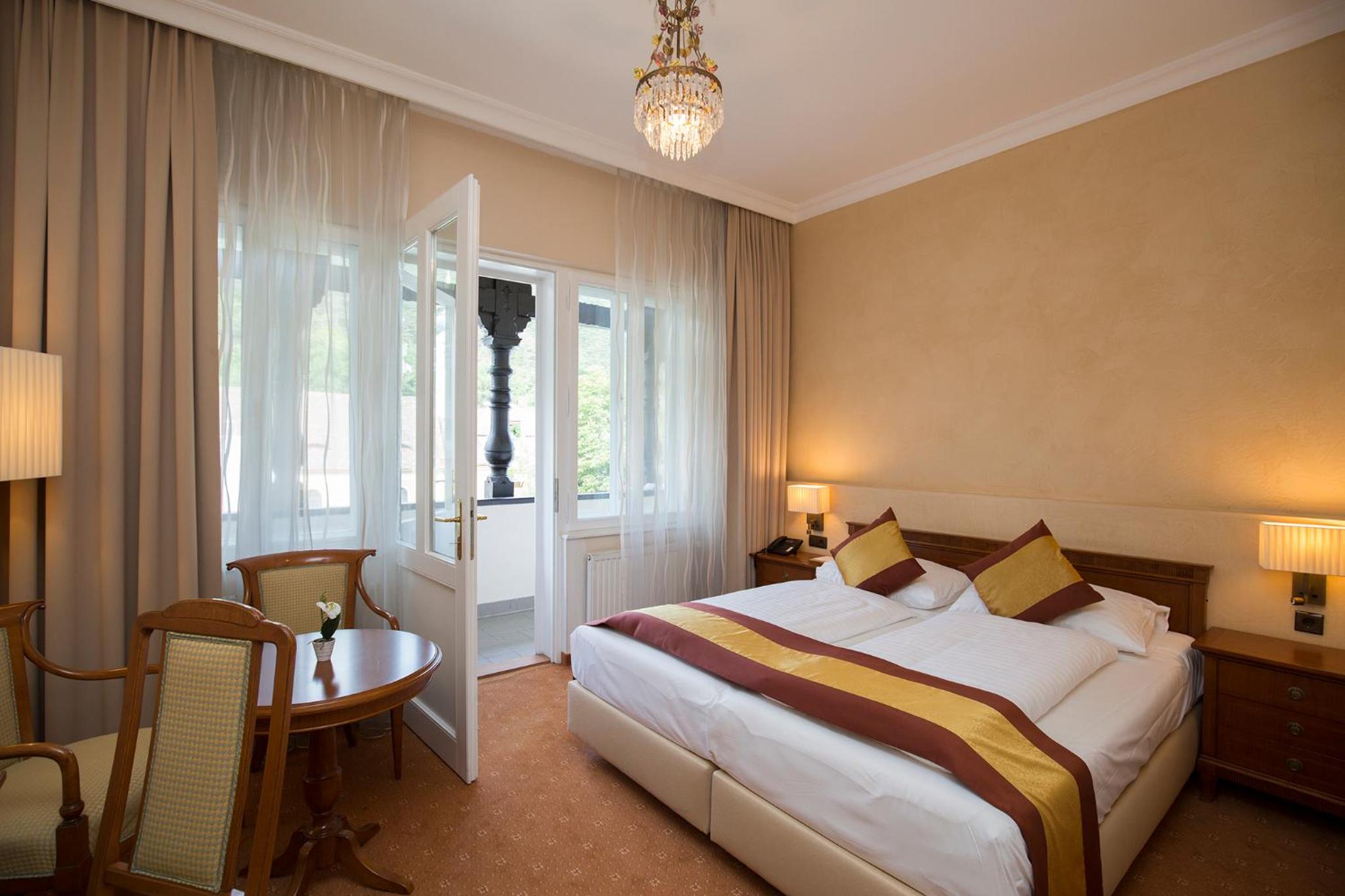 Double Room with Balcony photo 2